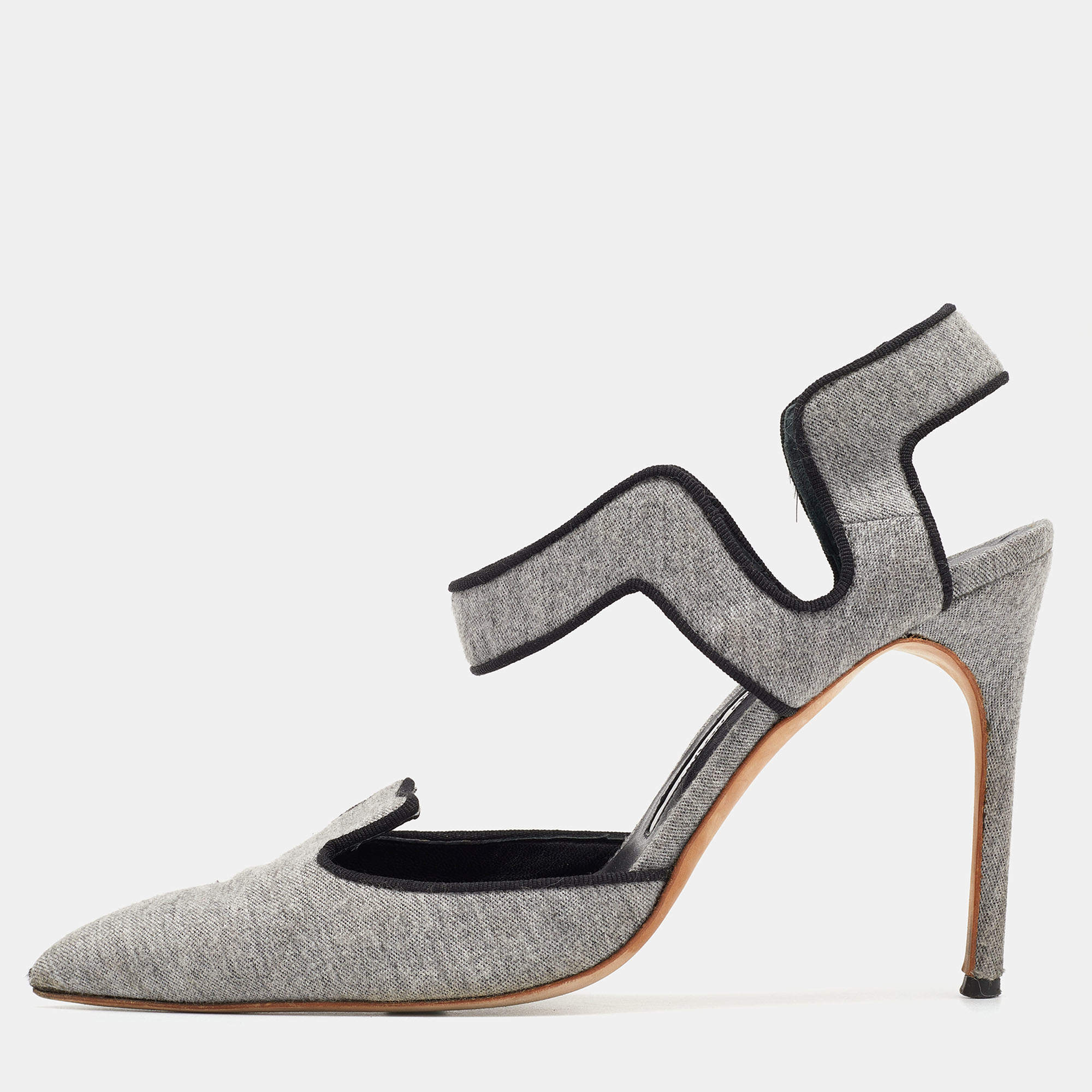 Pre Owned Manolo Blahnik Grey Fabric Pointed Toe Pumps Size 39.5