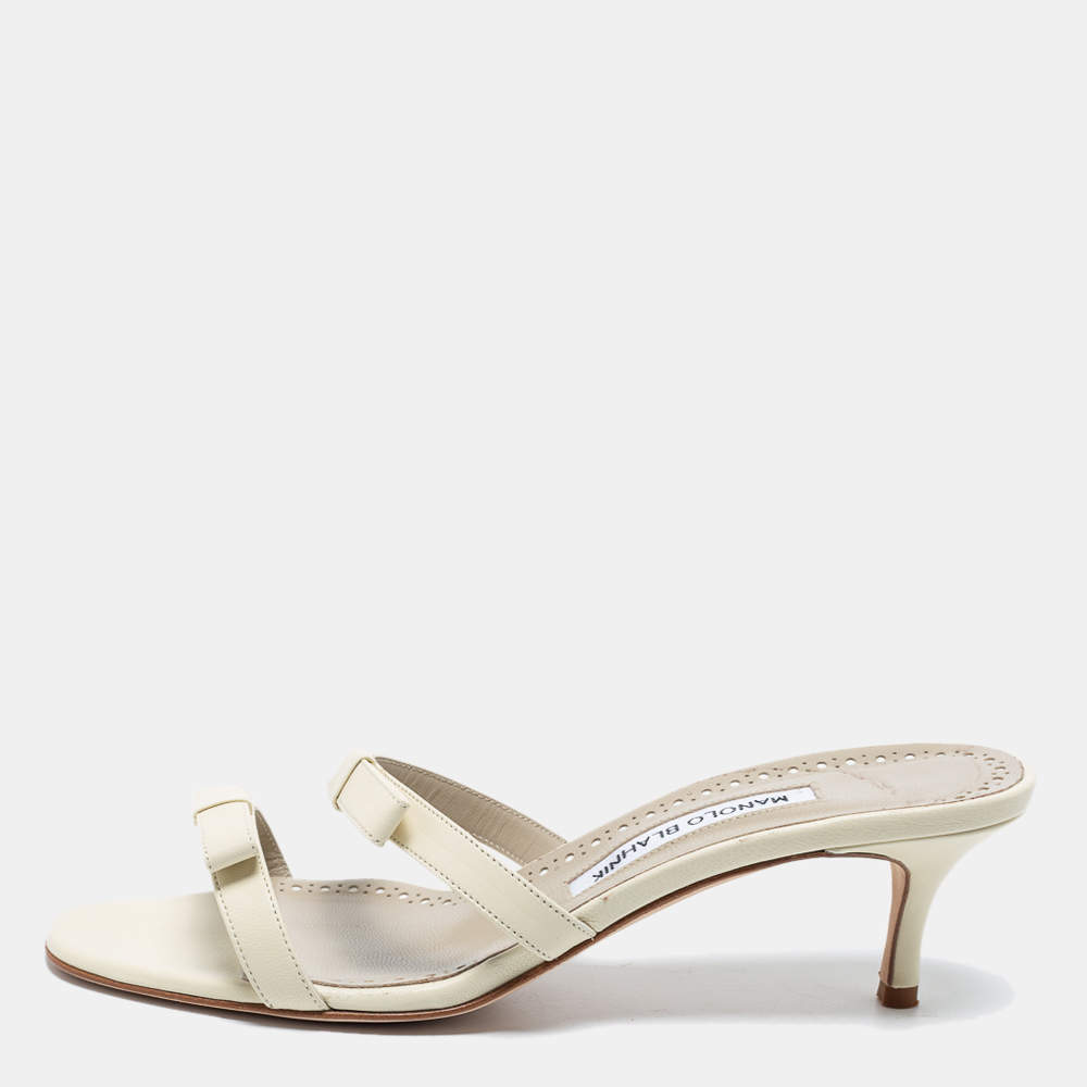 Pre Owned Manolo Blahnik White Leather  Slide Sandals Size 39