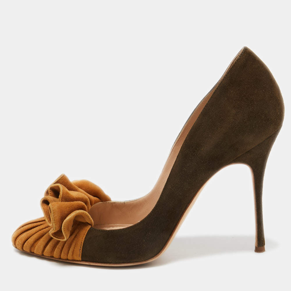 Pre Owned Manolo Blahnik Army Green/Brown Suede Arleti Frill Pumps Size 37.5