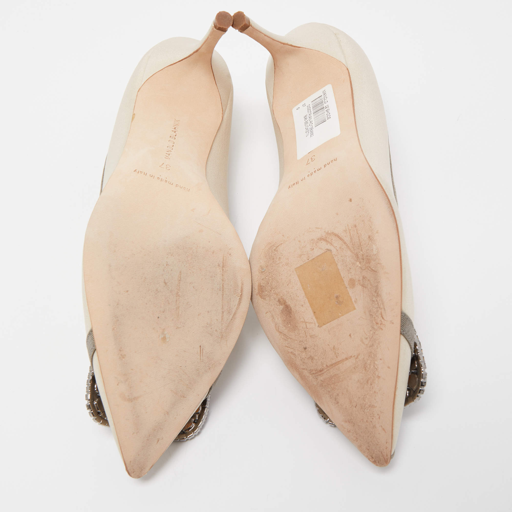 Pre Owned Manolo Blahnik Beige/Grey Satin Gotrian Crystal Embellished Pumps Size 37