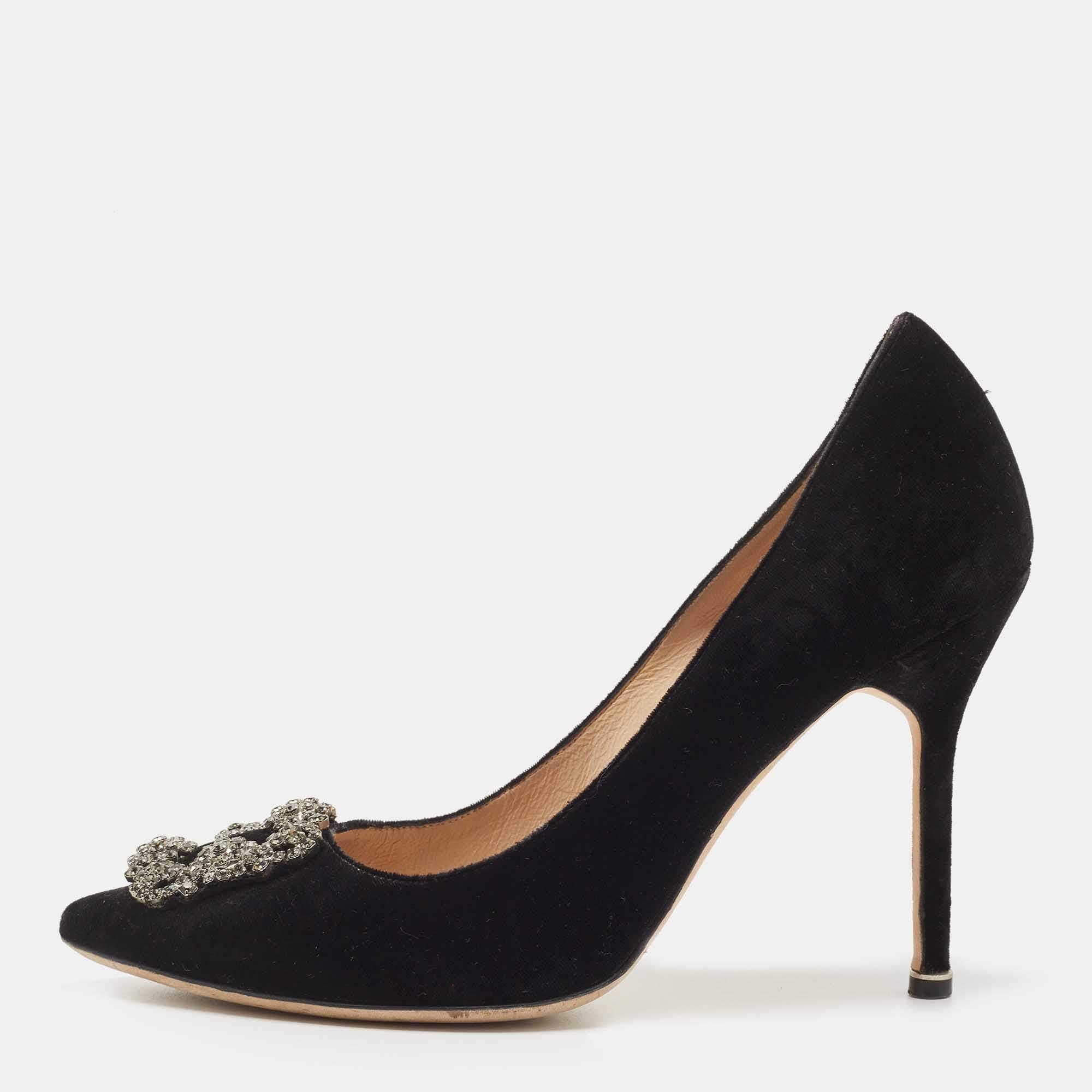 Manolo Blahnik Black Velvet  Hangisi Pumps Size 40