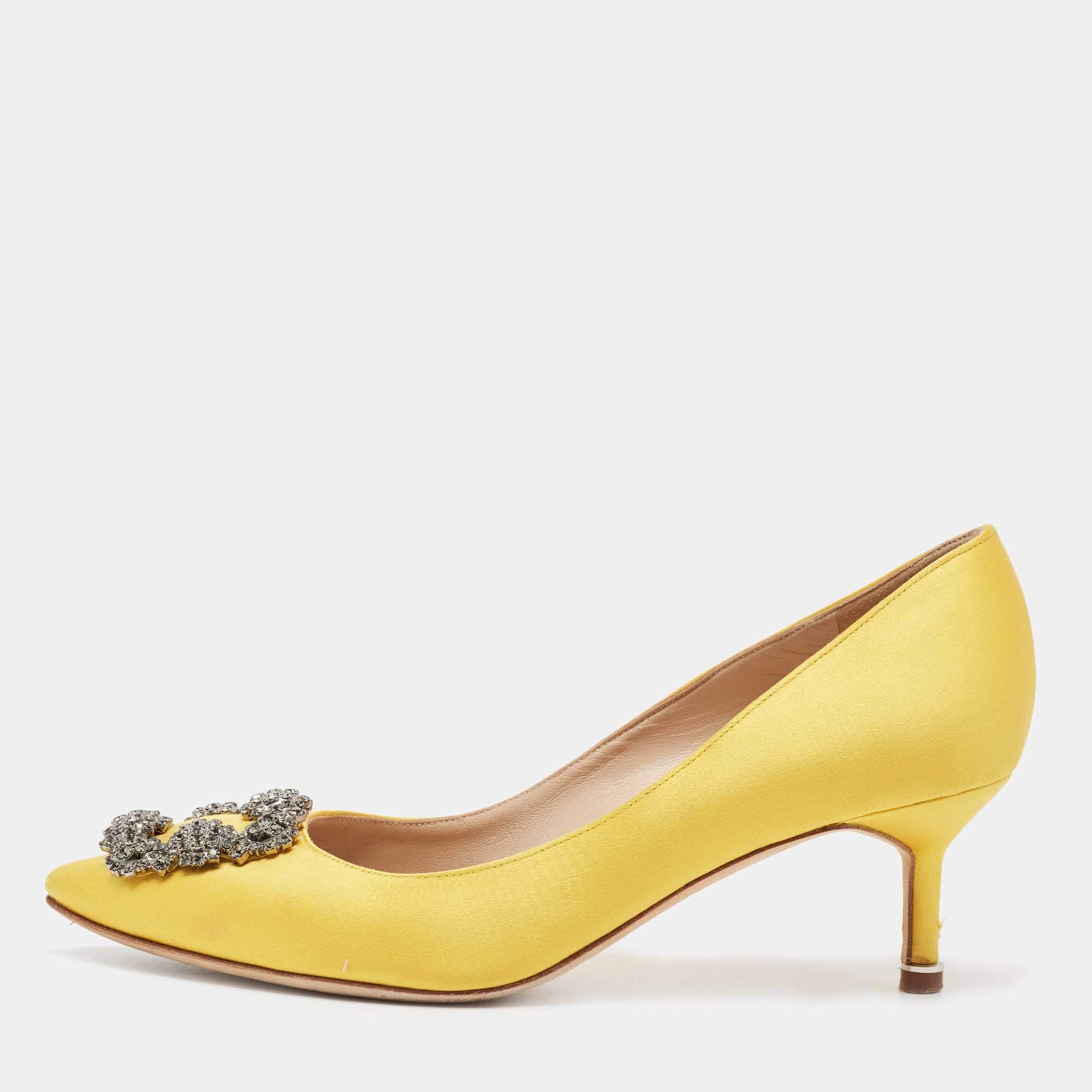 Pre Owned Manolo Blahnik Yellow Satin Hangisi Pumps Size 37.5