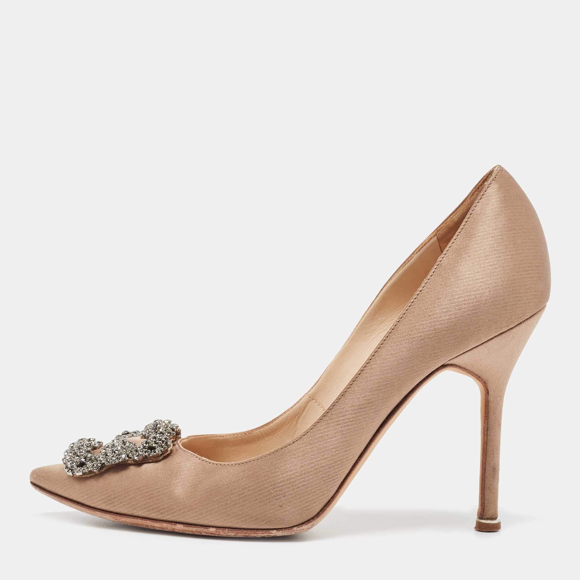 Manolo Blahnik Gold Satin Hangisi Pumps Size 38.5