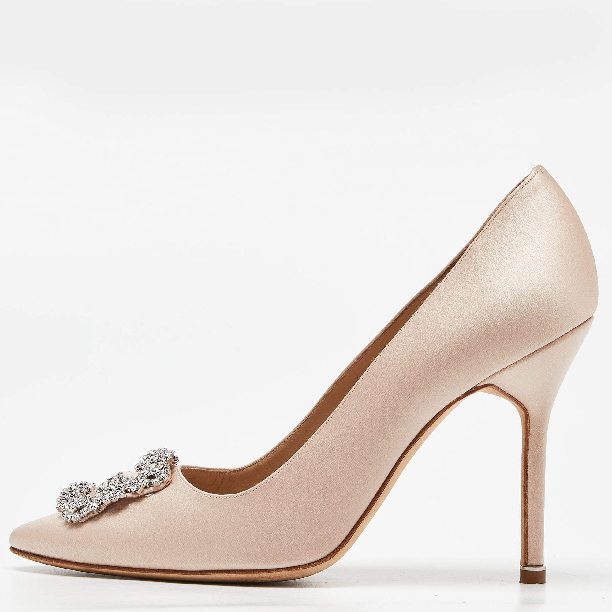 Manolo Blahnik Light Pink Satin Hangisi Crystal Embellished Pointed Toe Pumps Size 40.5 