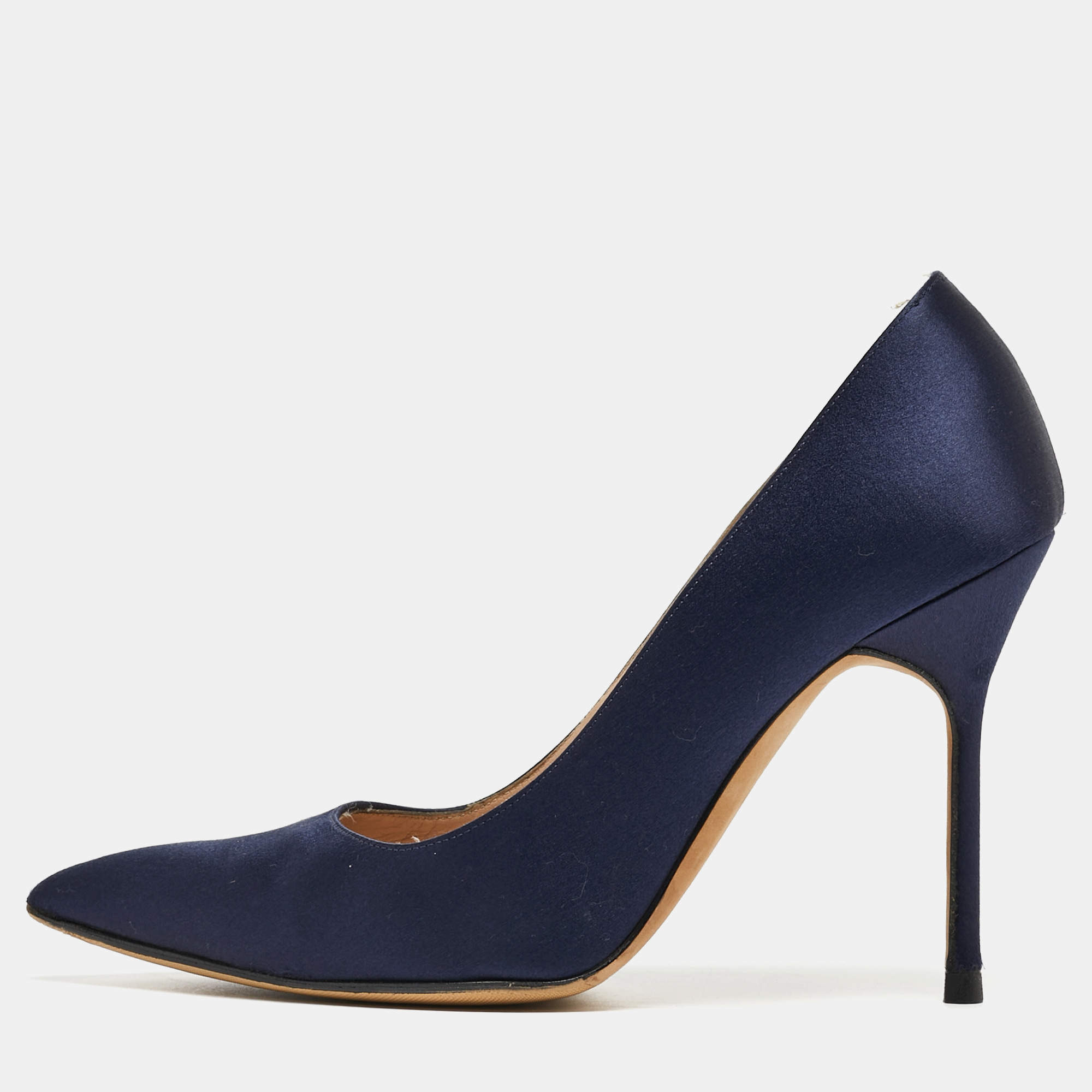 Pre Owned Manolo Blahnik Navy Blue Satin BB Pumps Size 38.5
