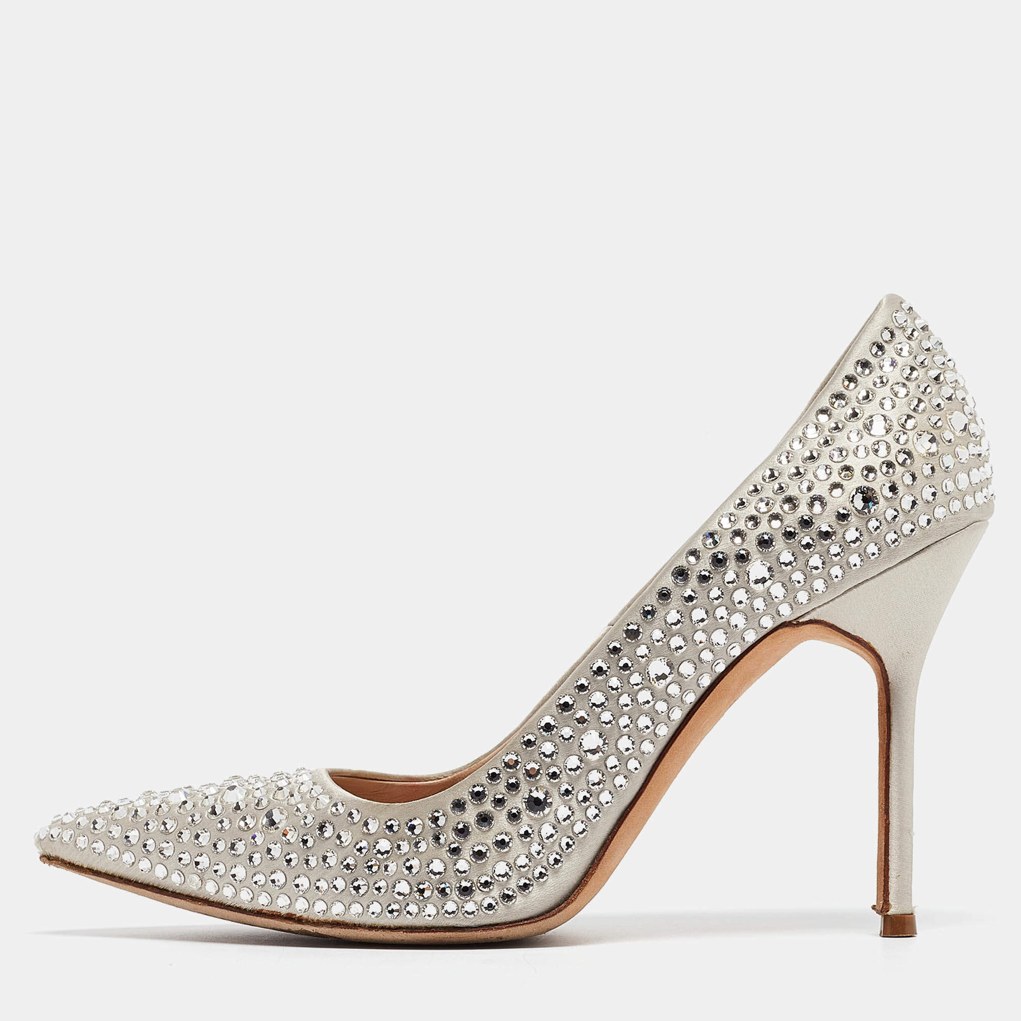 Pre Owned Manolo Blahnik Grey Crystal Embellished Satin BB Pumps Size 38.5
