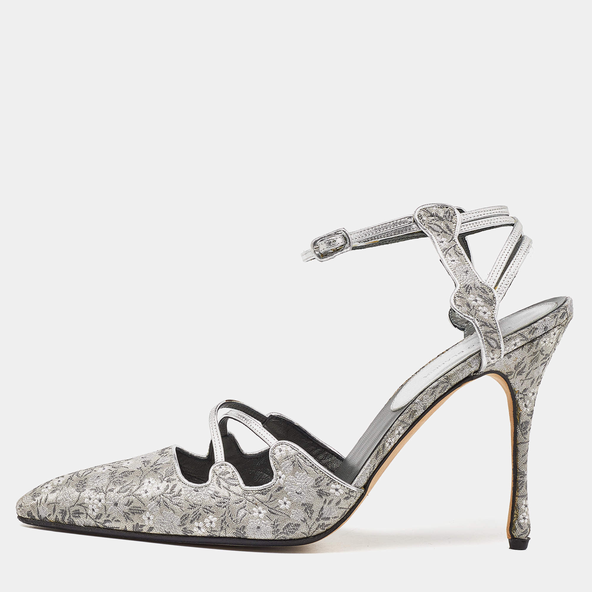 Pre Owned Manolo Blahnik Grey Leather and Brocade Fabric Pointed Toe Strappy Pumps Size 40.5