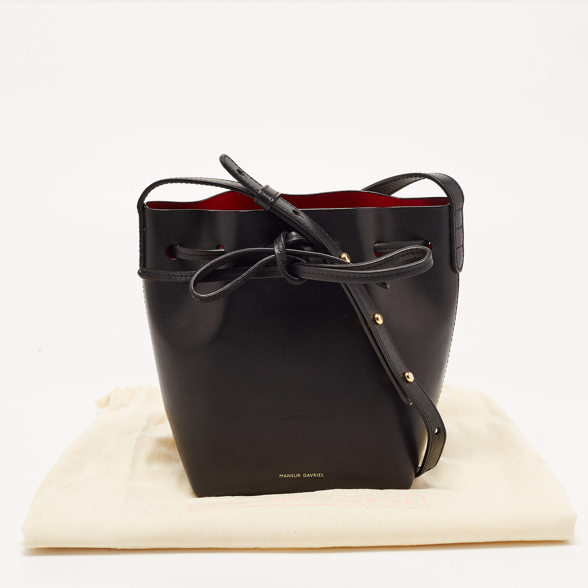 Pre Owned Mansur Gavriel Black Leather Bucket Drawstring Bag