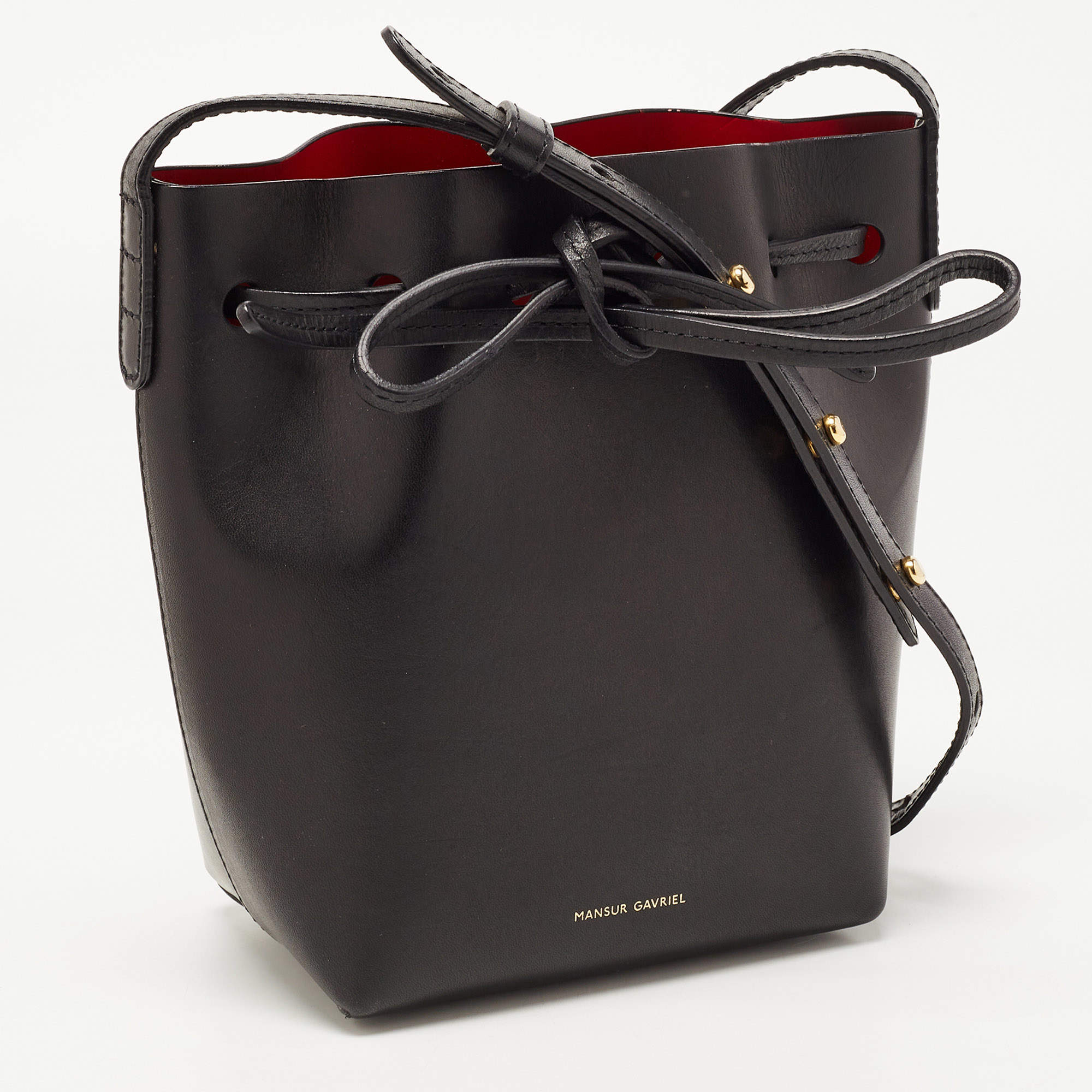 Pre Owned Mansur Gavriel Black Leather Bucket Drawstring Bag