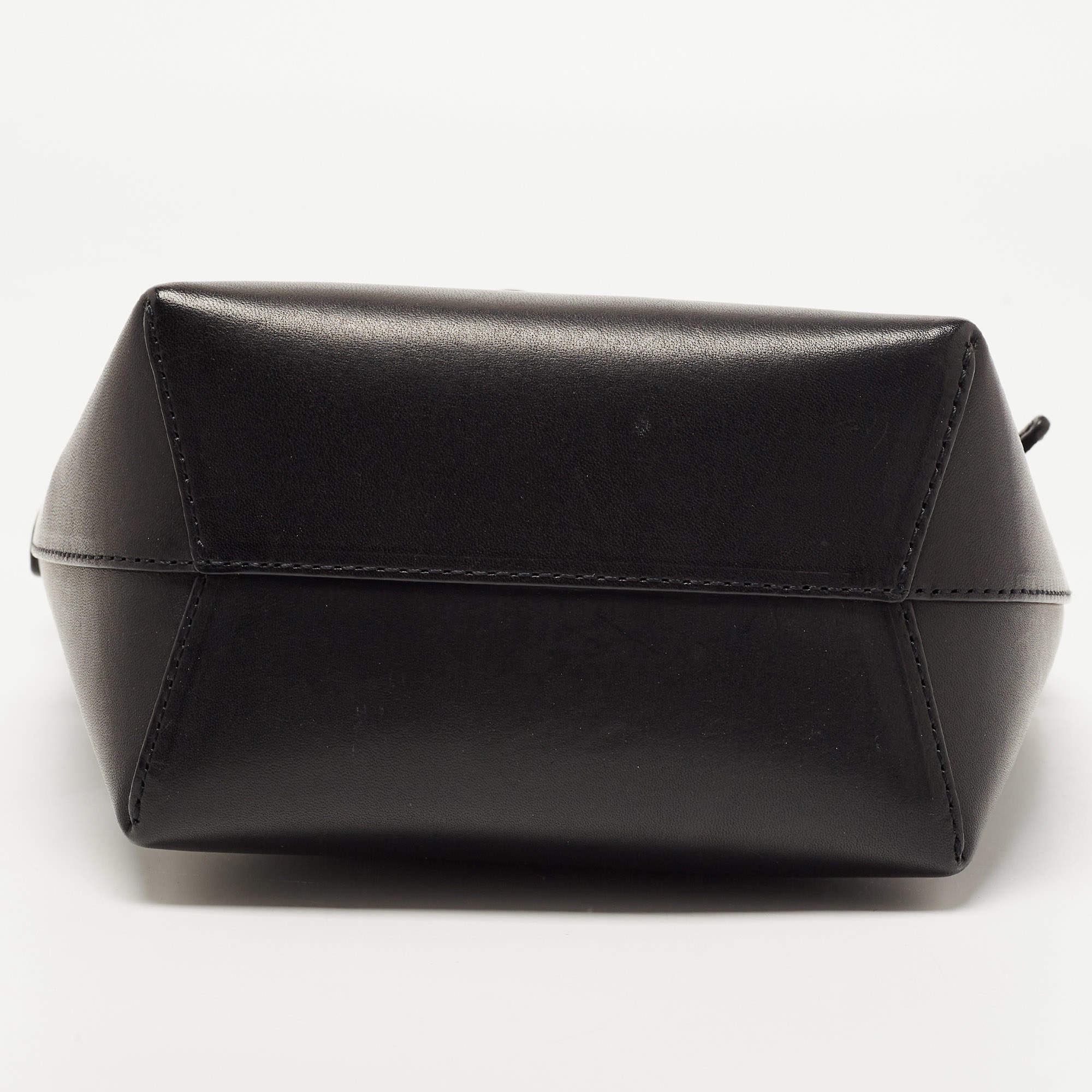 Pre Owned Mansur Gavriel Black Leather Bucket Drawstring Bag