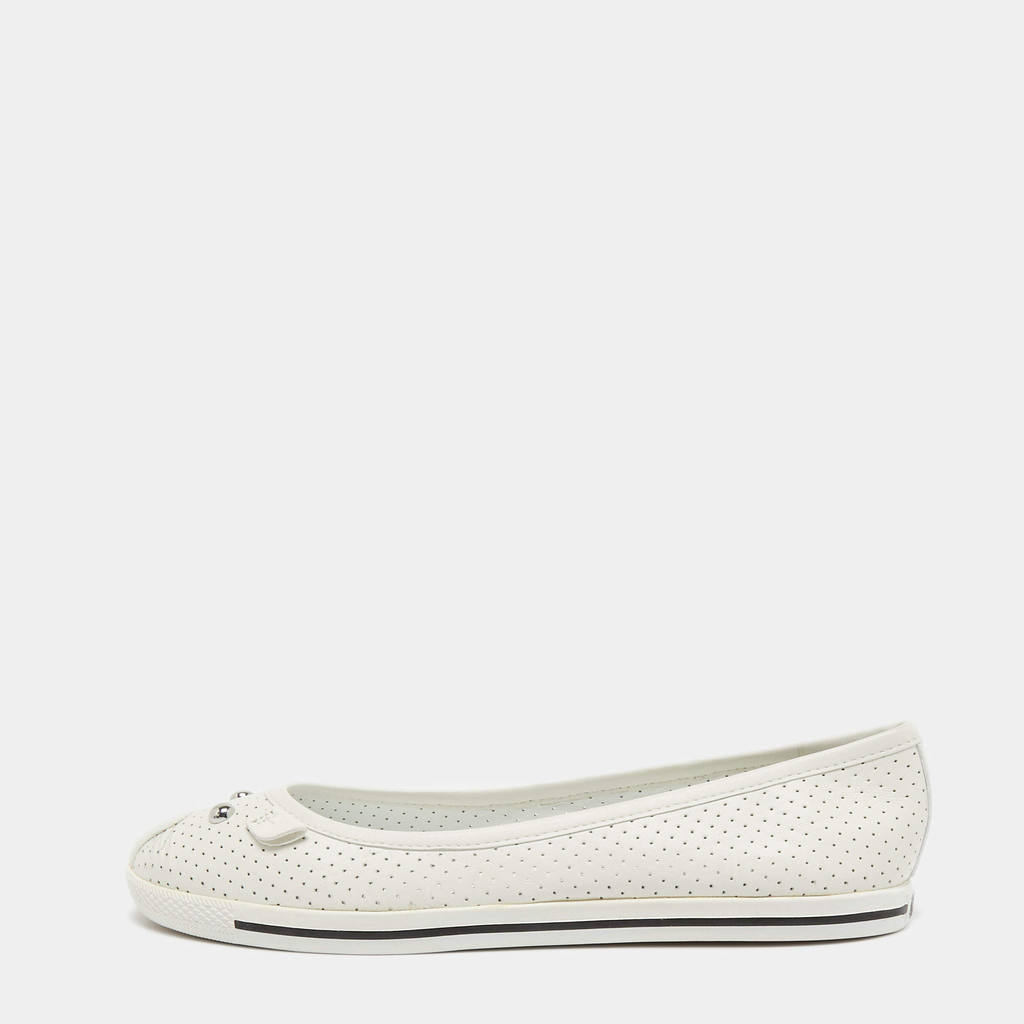 Pre Owned Marc by Marc Jacobs White Perforated Leather Mouse Ballet Flats Size 37