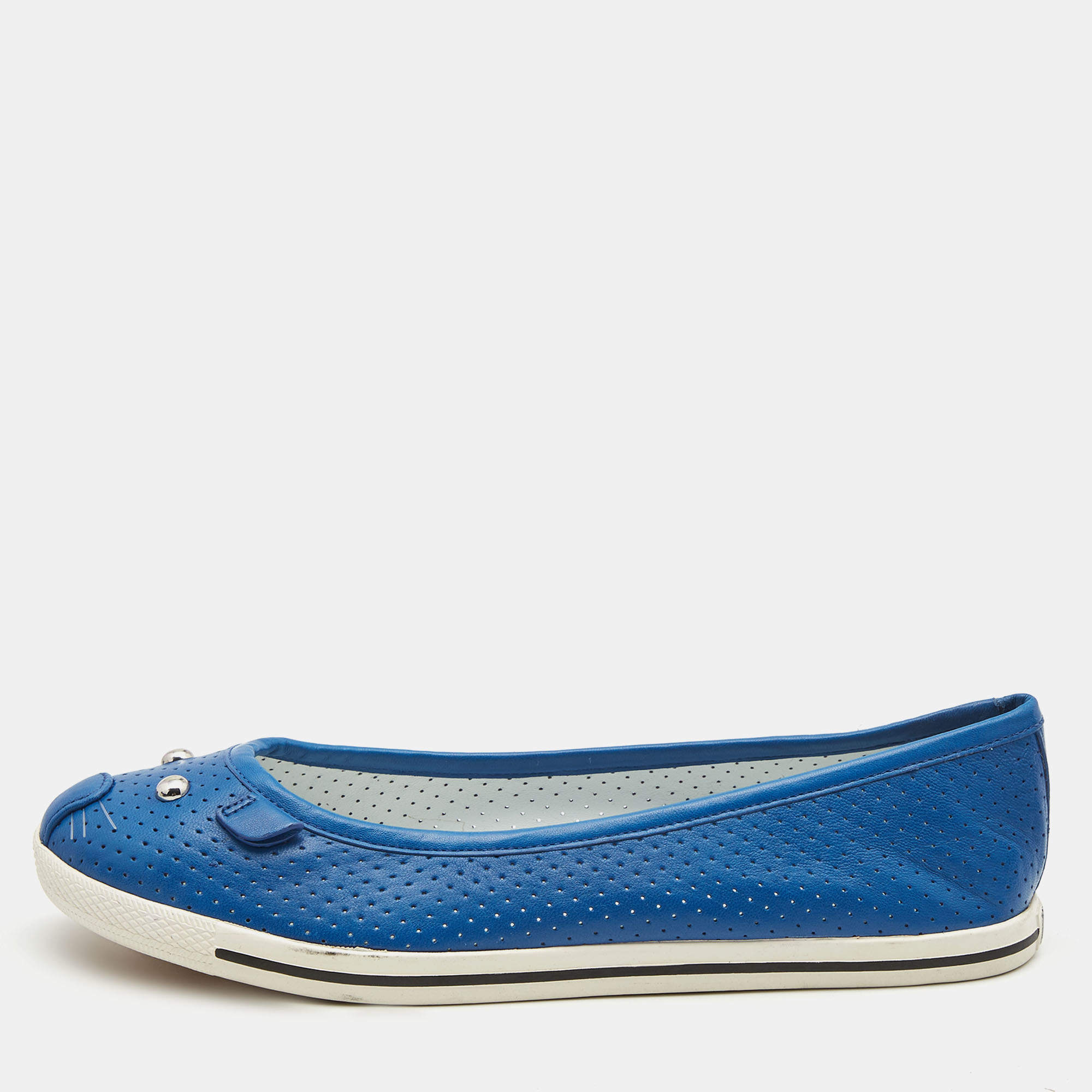 مملوكة مسبقًا Marc by Marc Jacobs Blue Perforated Leather Mouse Ballet Flats Size 38