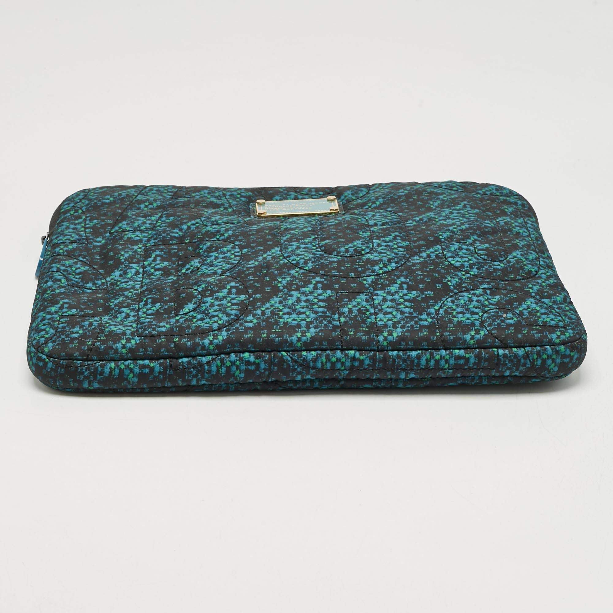 タブレットケースmarc jacobs マークジェイコブス タブレットケース チェリー柄 - メルカリ