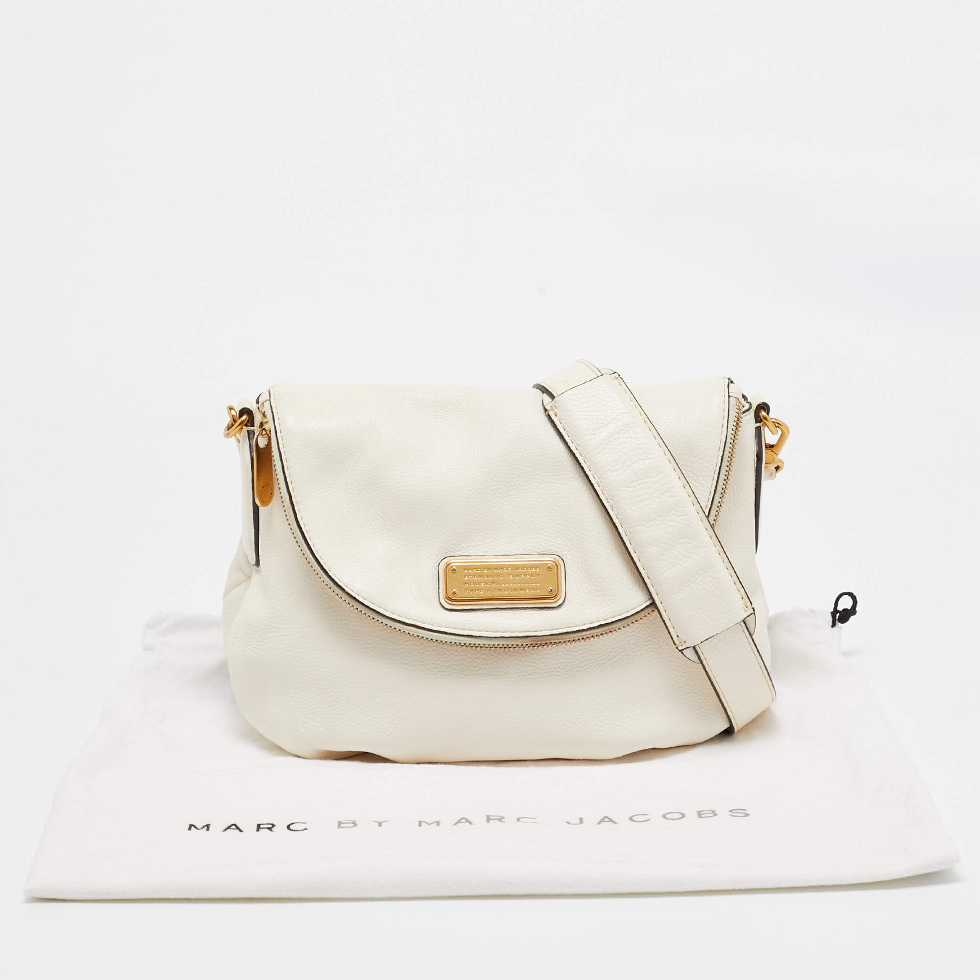 Marc by Marc Jacobs Off White Leather Classic Q Natasha Crossbody Bag