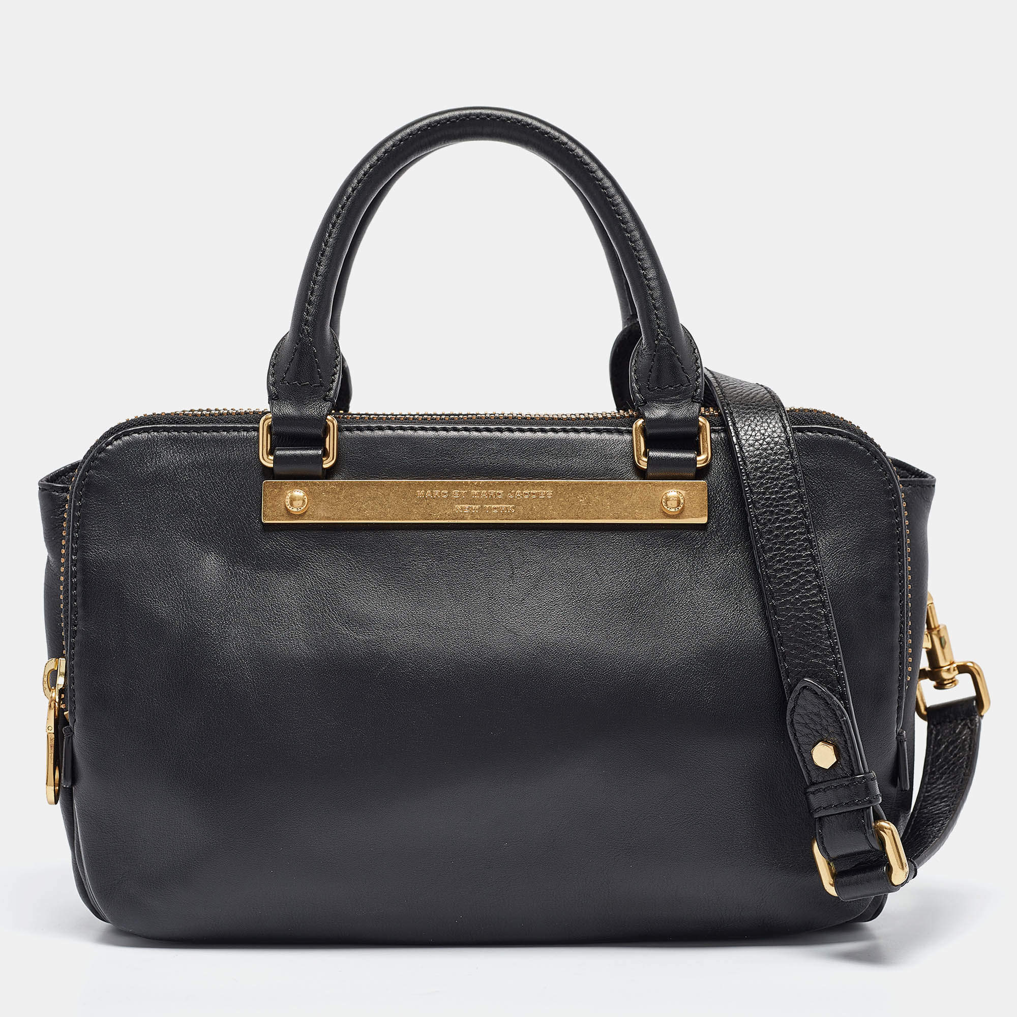 مملوكة مسبقًا Marc by Marc Jacobs Black Leather Goodbye Columbus Satchel