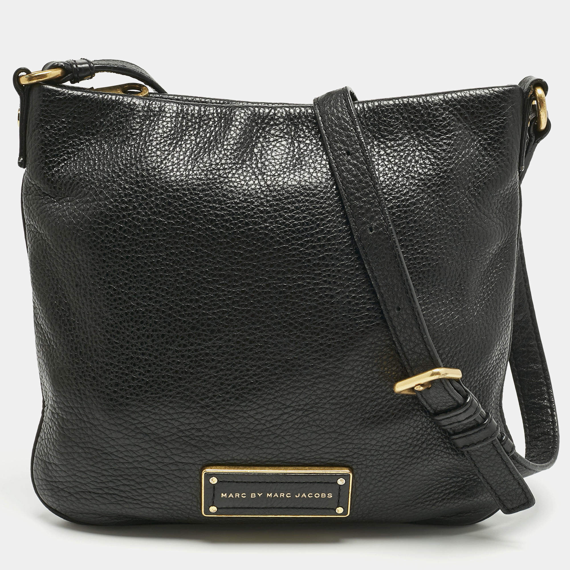 Pre Owned Marc by Marc Jacobs Black Leather Too Hot To Handle Sia Crossbody Bag