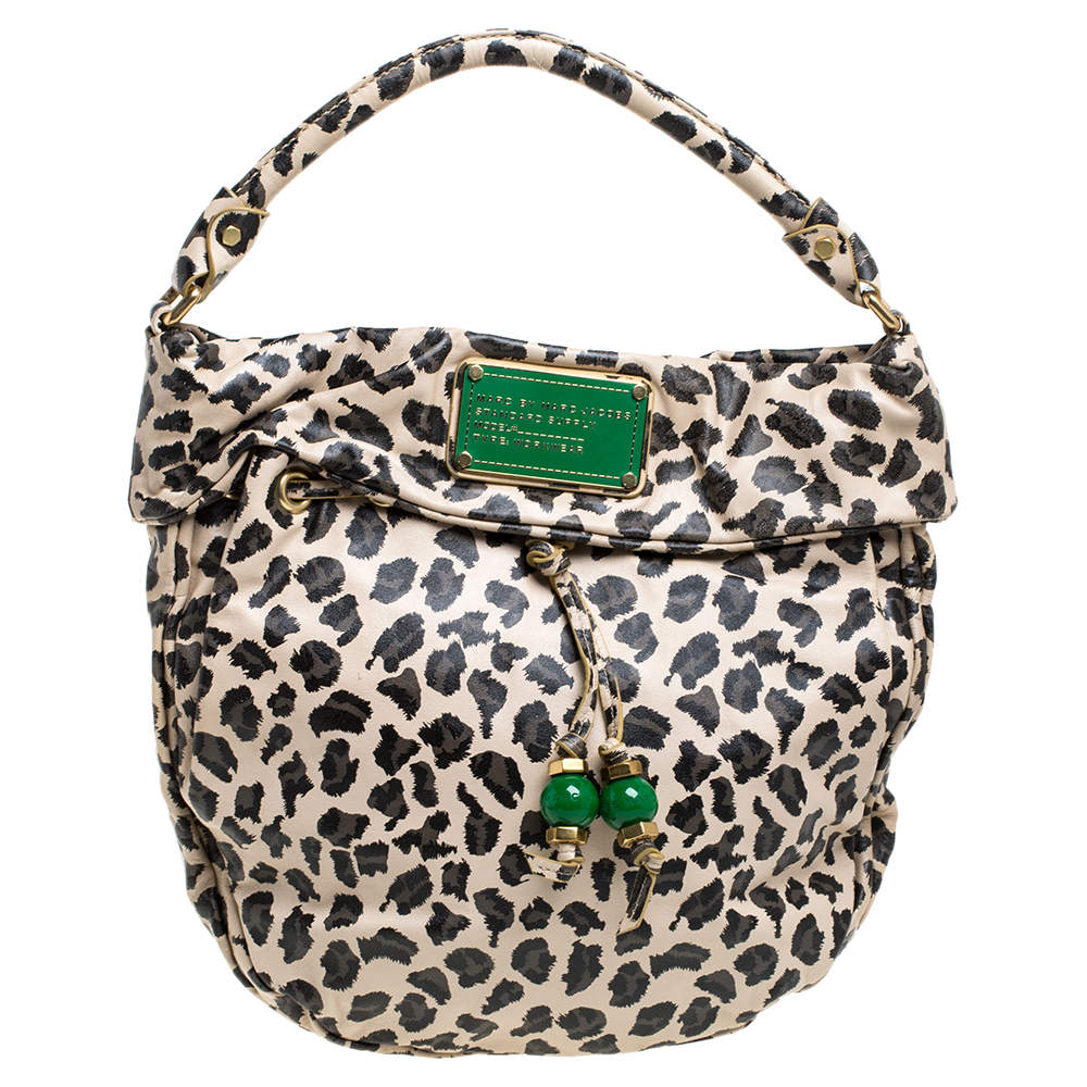 مملوكة مسبقًا Marc by Marc Jacobs Beige/Black Leopard Print Leather New Q Lil Riz Hobo