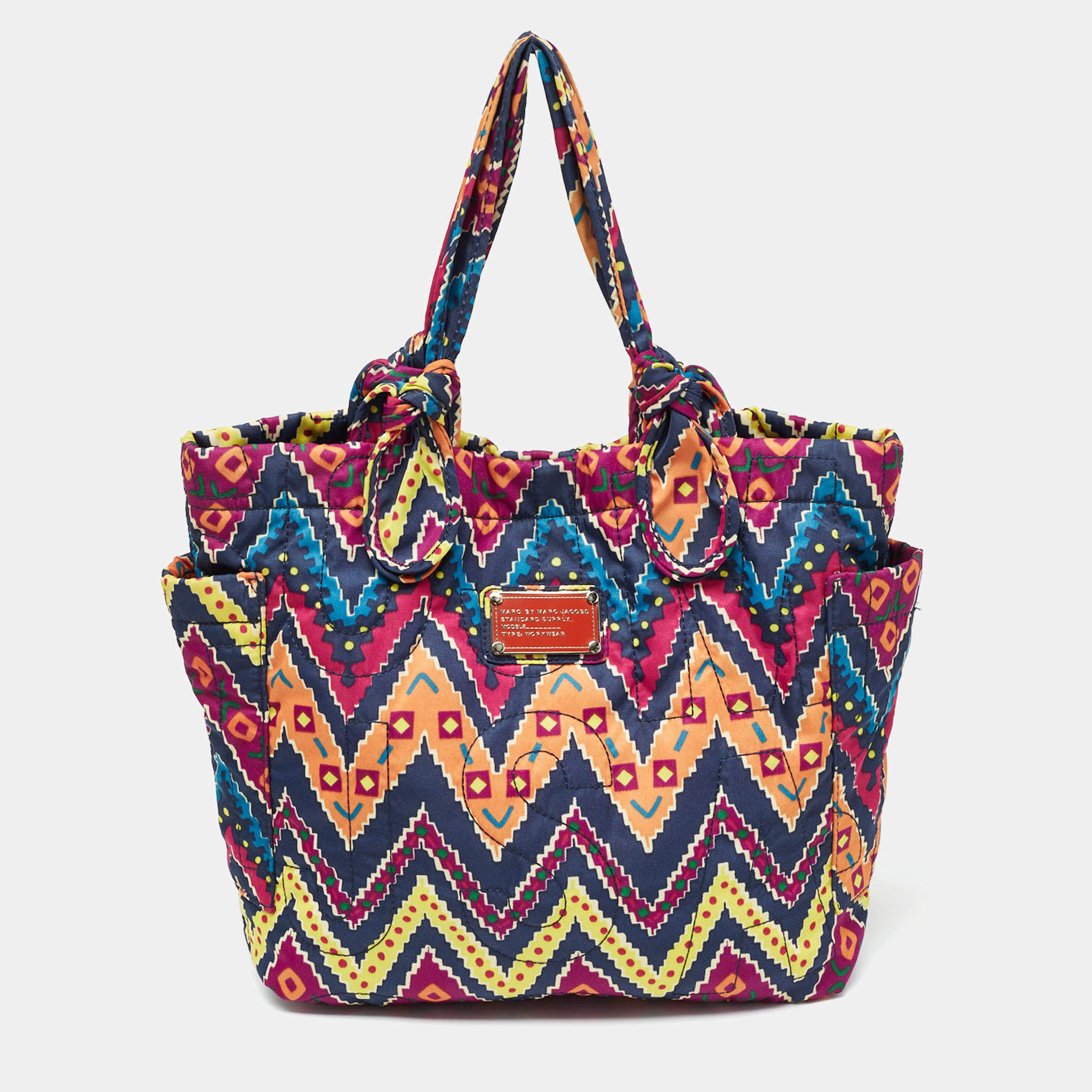 Pre Owned حقيبة مارك باي مارك جاكوبس بريتي تات نايلون مطبوع متعدد الألوان متوسطة