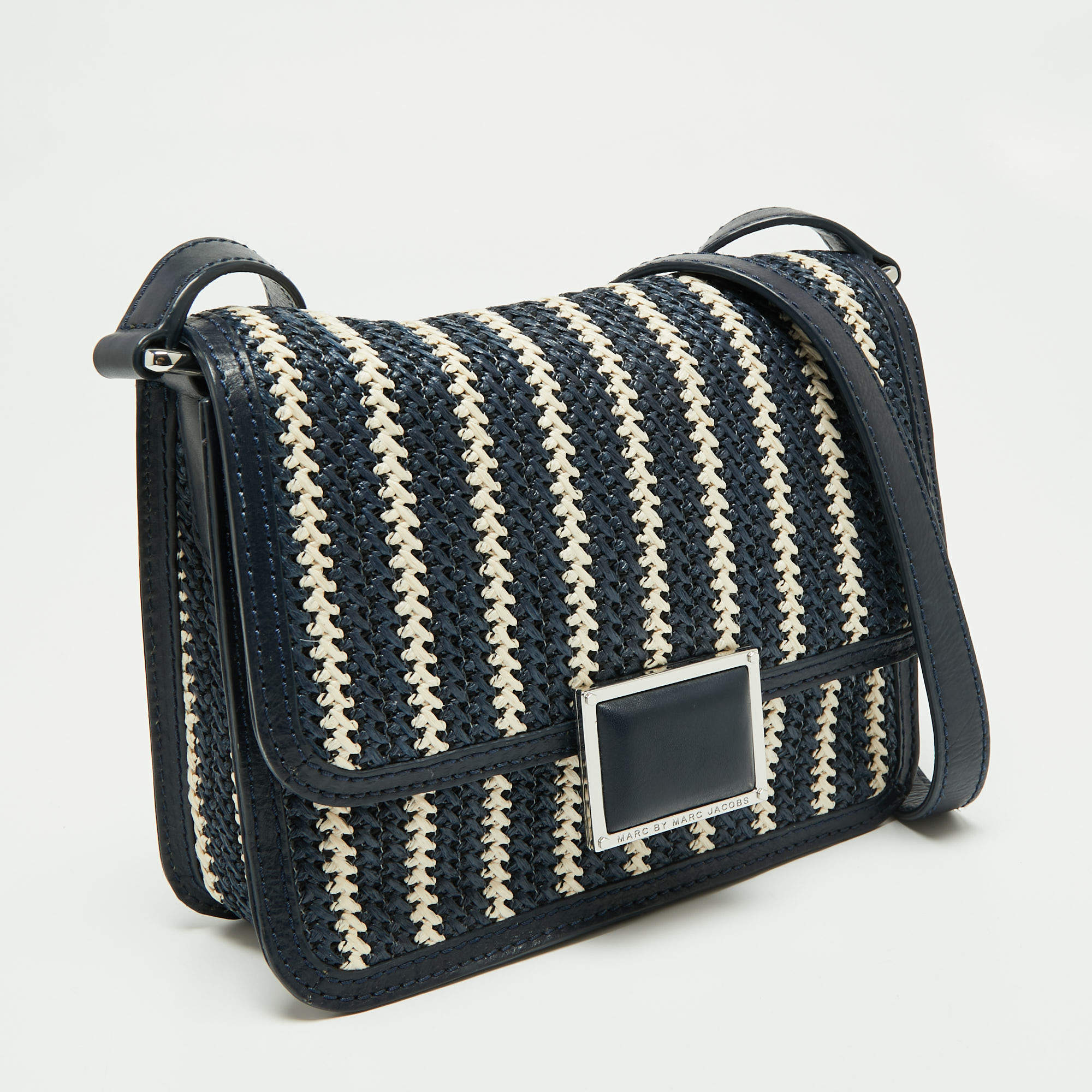 Marc By Marc Jacobs Navy Blue/White Woven Raffia and Leather Flap Crossbody  Bag Marc by Marc Jacobs