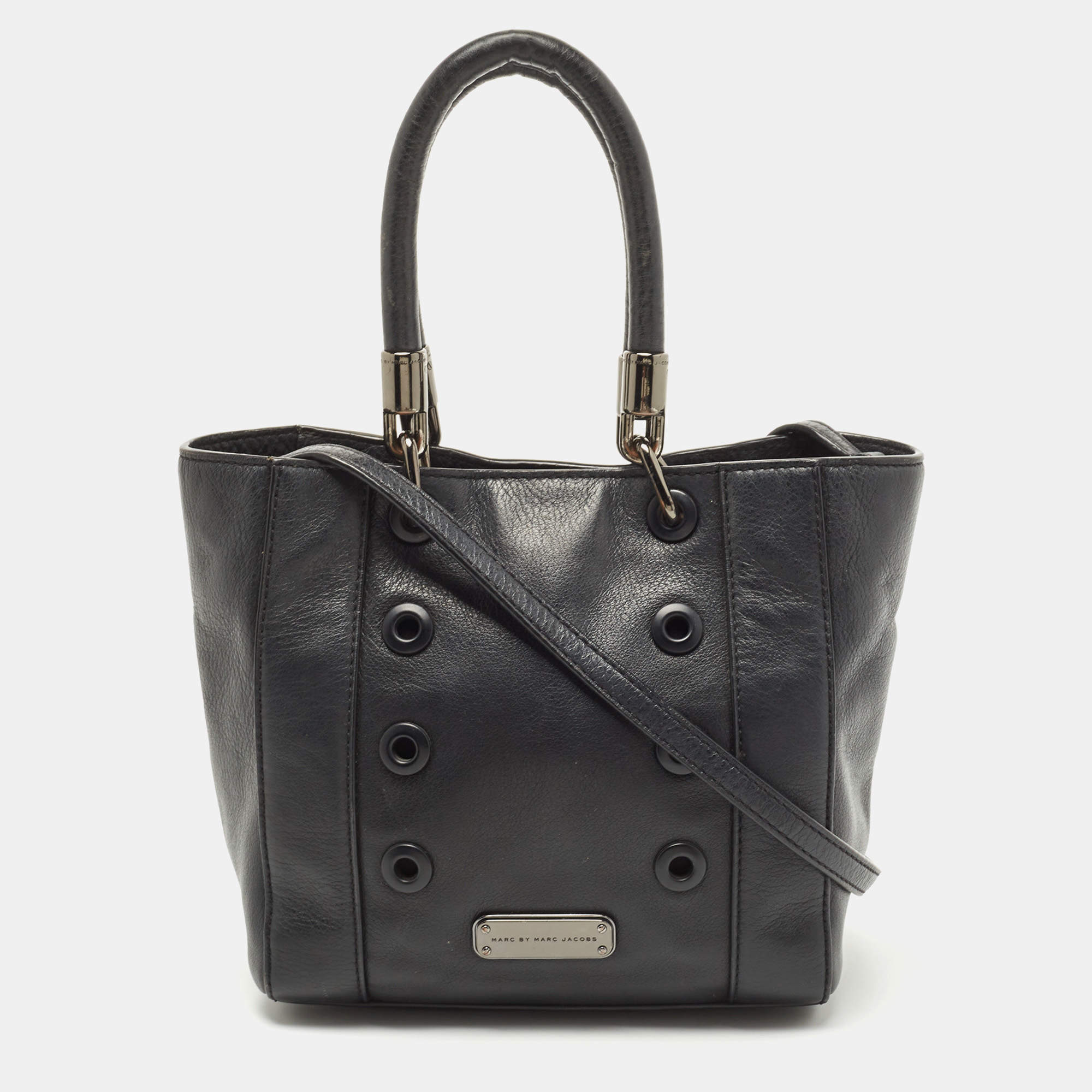 Pre Owned Marc by Marc Jacobs Black Leather Grommete Tote