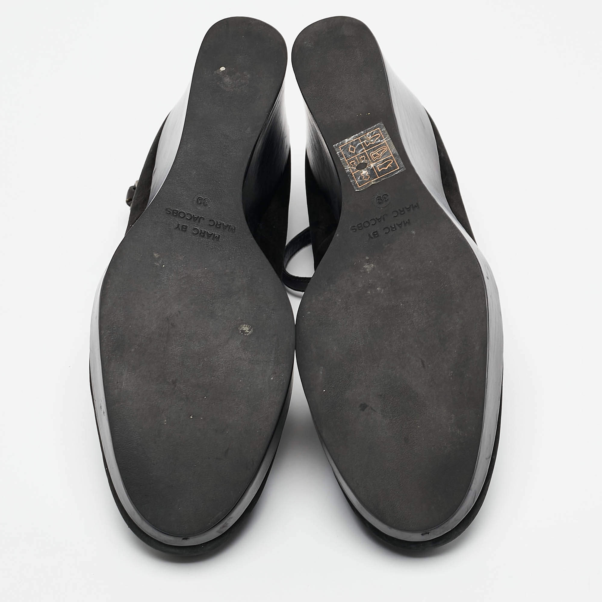 Pre Owned Marc by Marc Jacobs Black Leather and Nubuck Leather Wedge Pumps Size 39