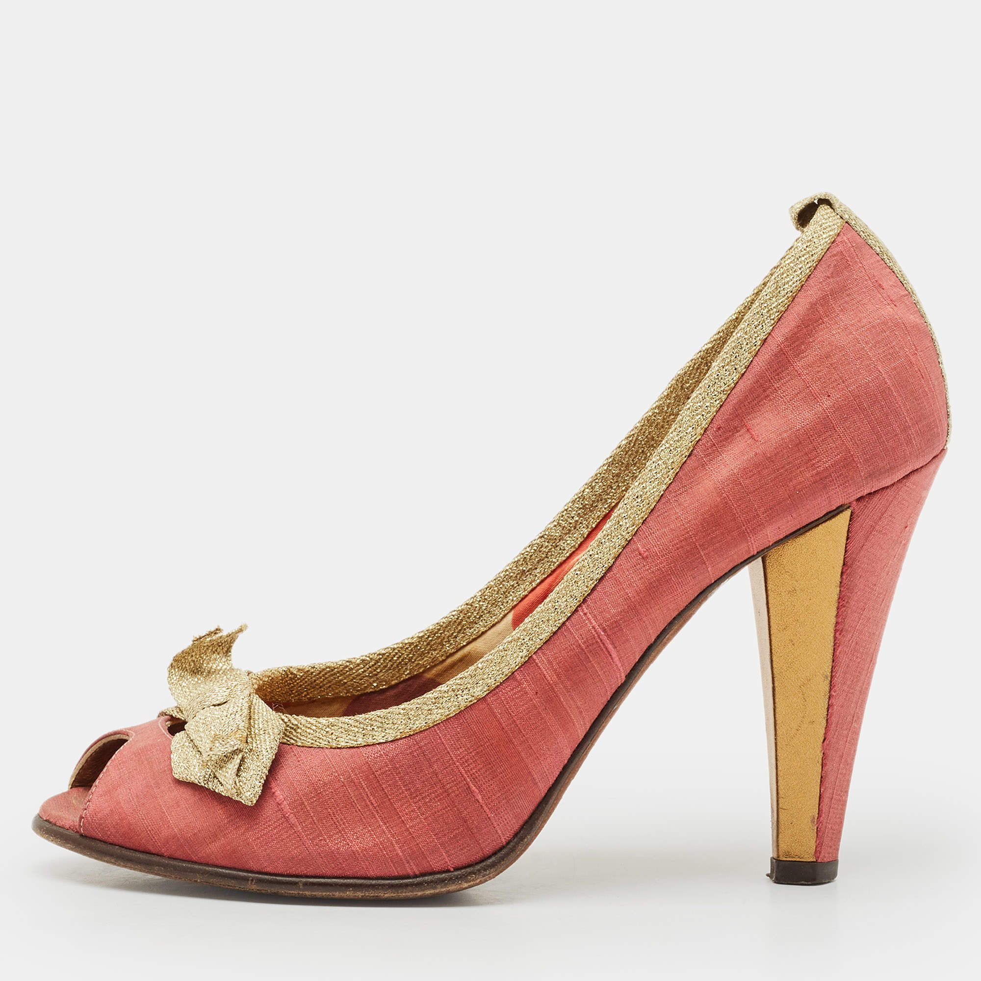 Pre Owned Marc by Marc Jacobs Gold/Red Canvas Bow Peep Toe Pumps Size 37