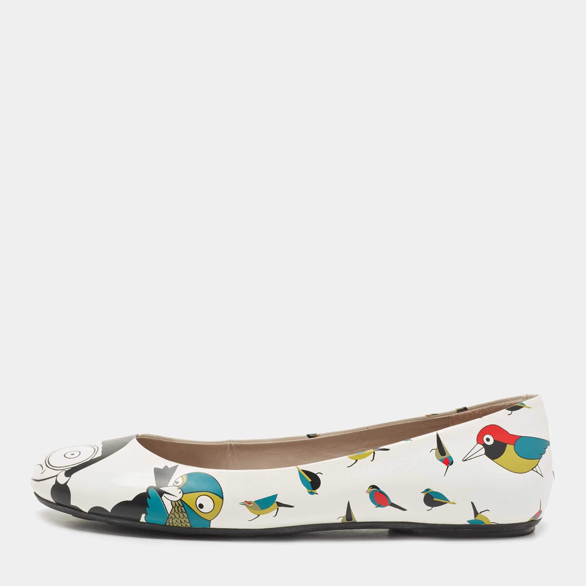 Pre Owned Marc by Marc Jacobs White Multicolor Bird Printed Leather Round Toe Ballet Flats Size 36