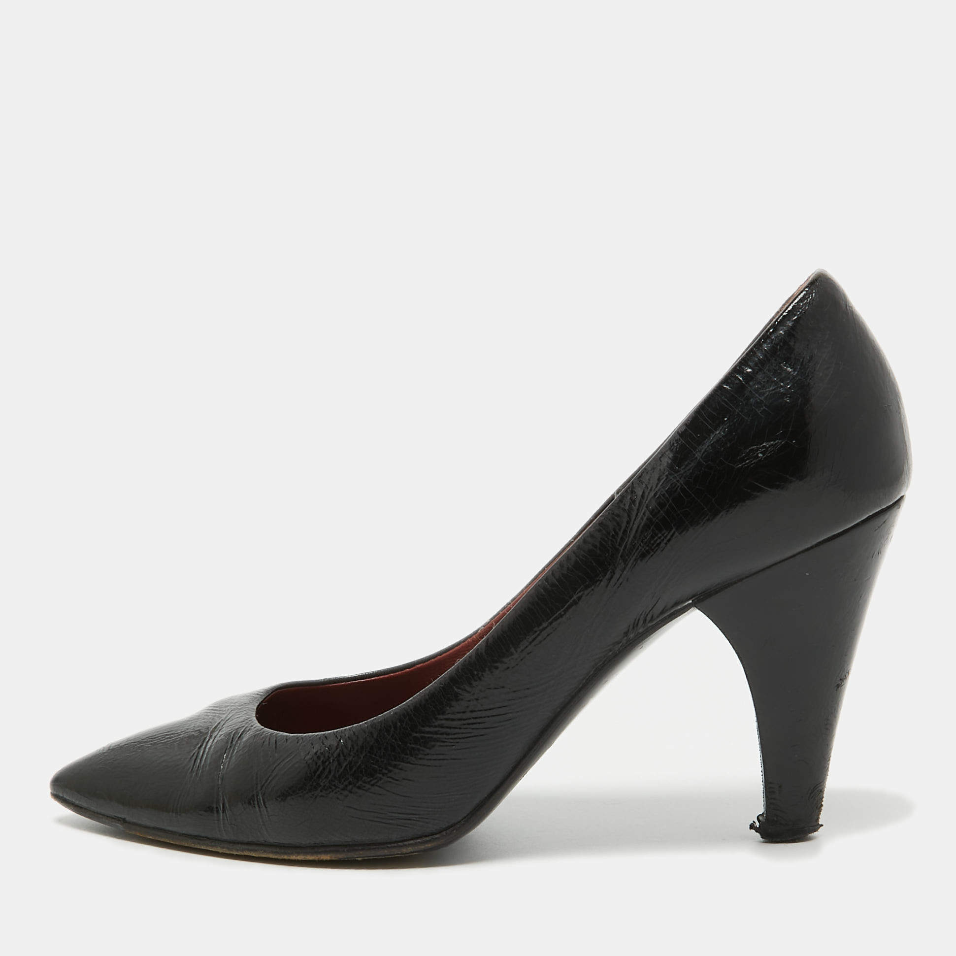 Marc by Marc Jacobs Black Patent Leather Pumps Size 38