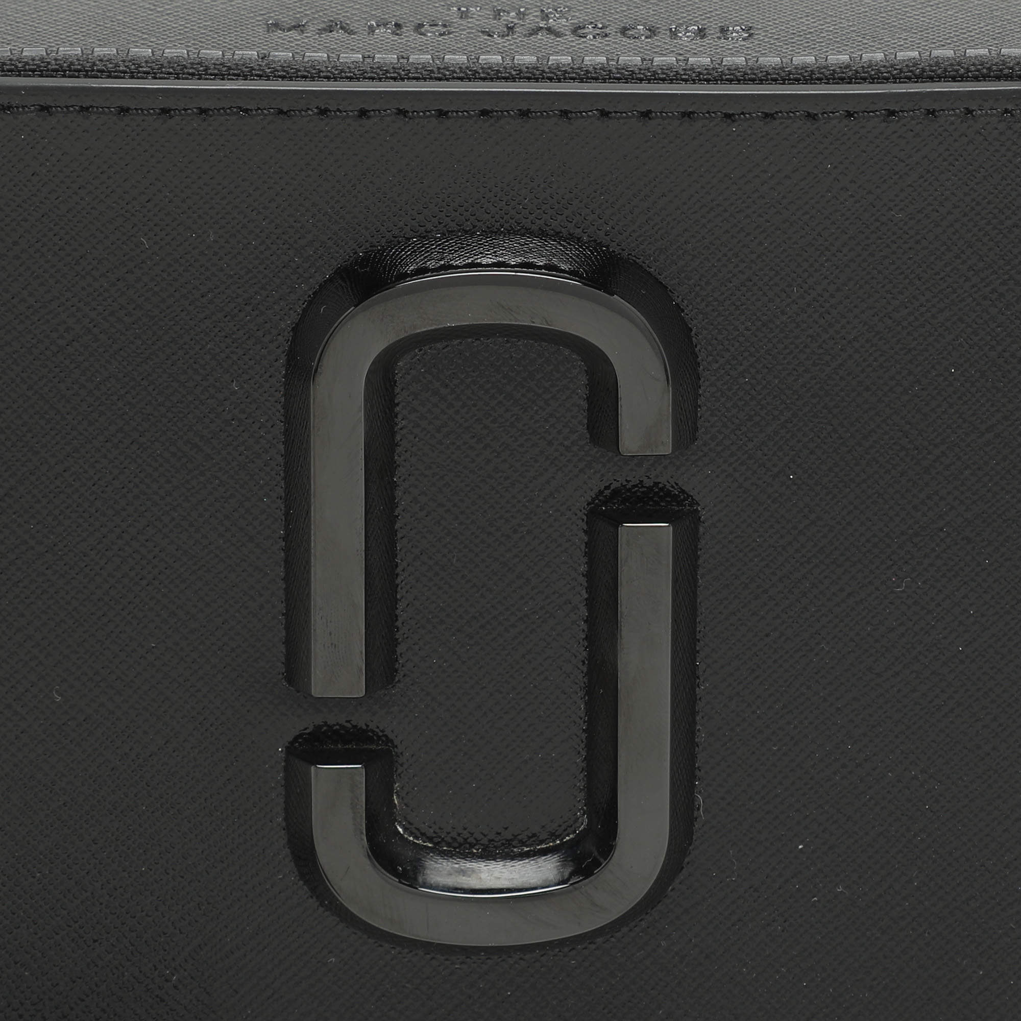 Pre Owned Marc Jacobs Black Patent Leather Snapshot Camera Crossbody Bag