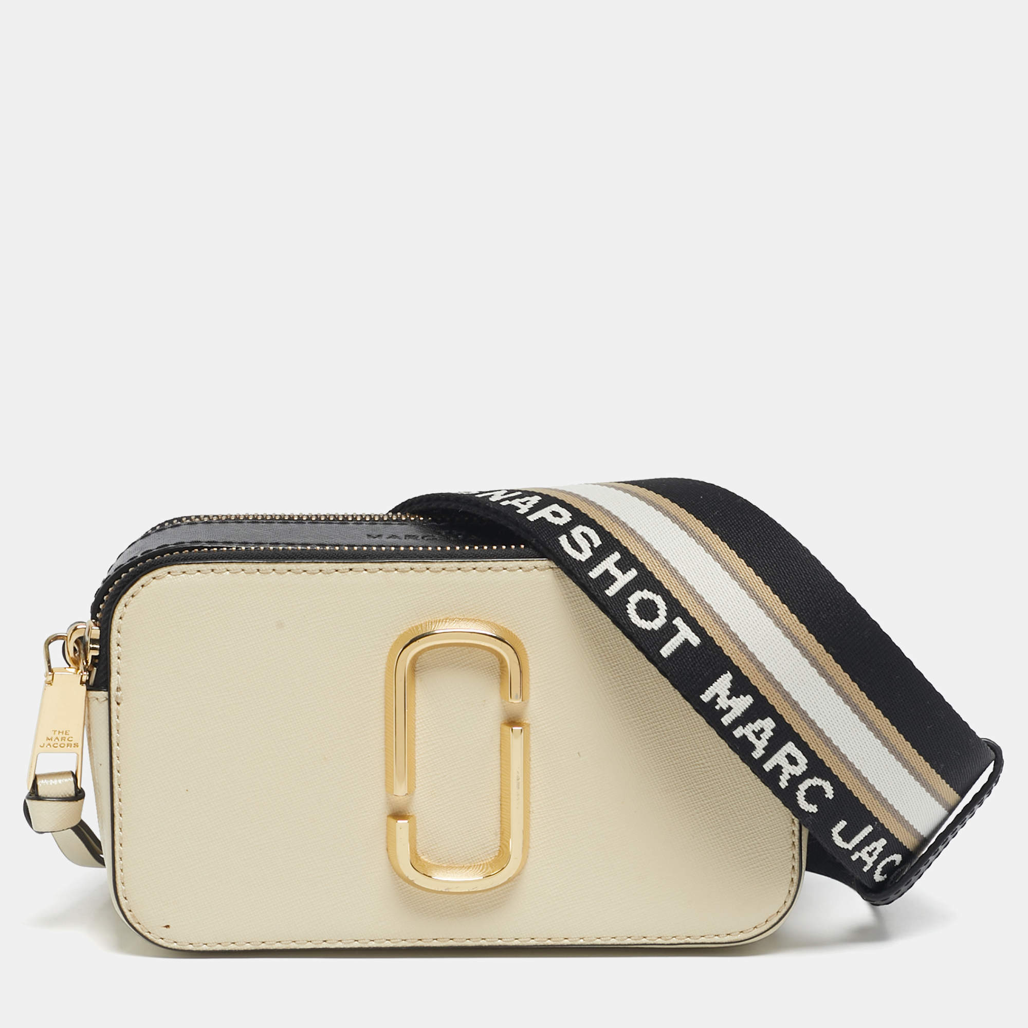 Pre Owned Marc Jacobs Cream/Black Patent Leather Snapshot Camera Crossbody Bag