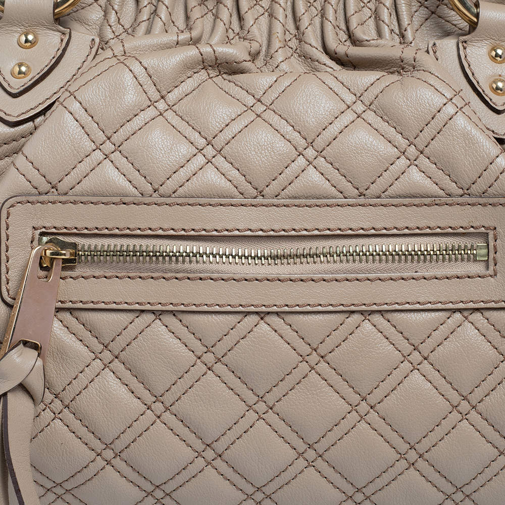 مملوكة مسبقًا Marc Jacobs Beige Quilted Leather Stam Satchel