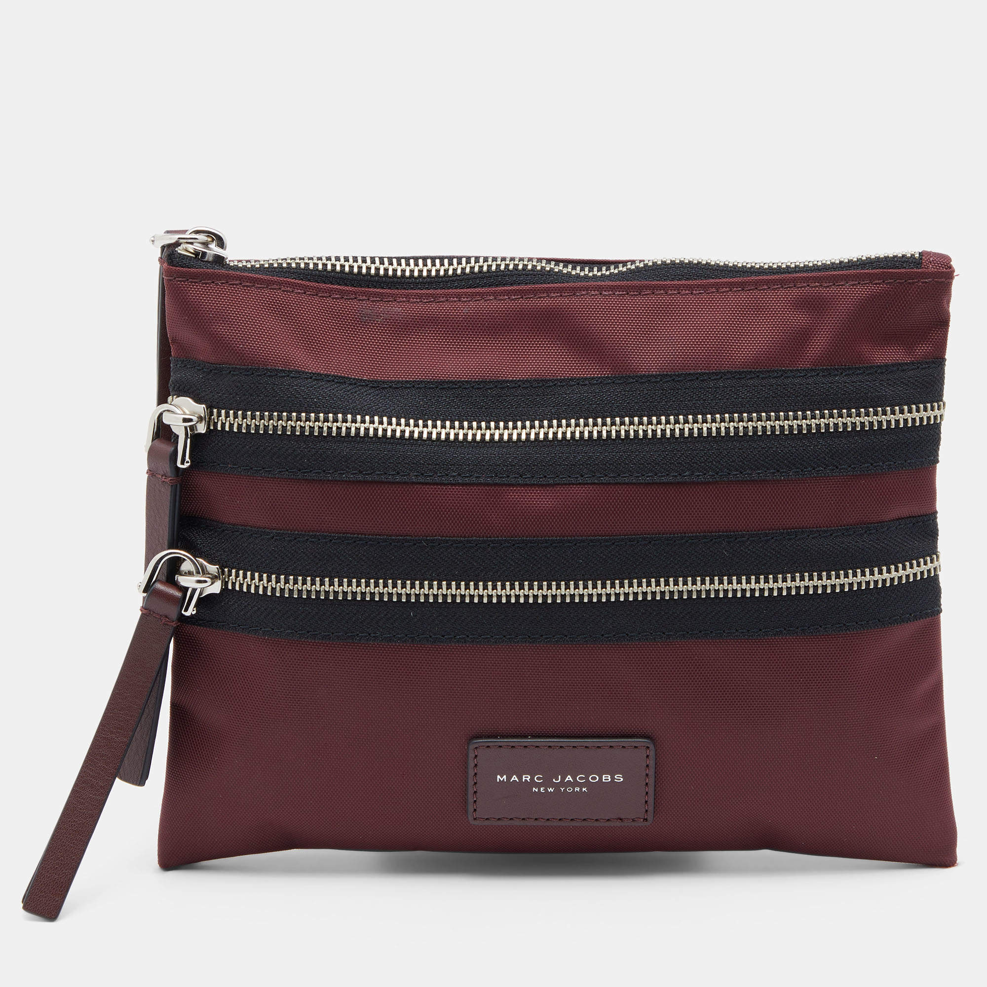 Pre Owned Marc Jacobs Burgundy Nylon and Leather Top Zip Clutch