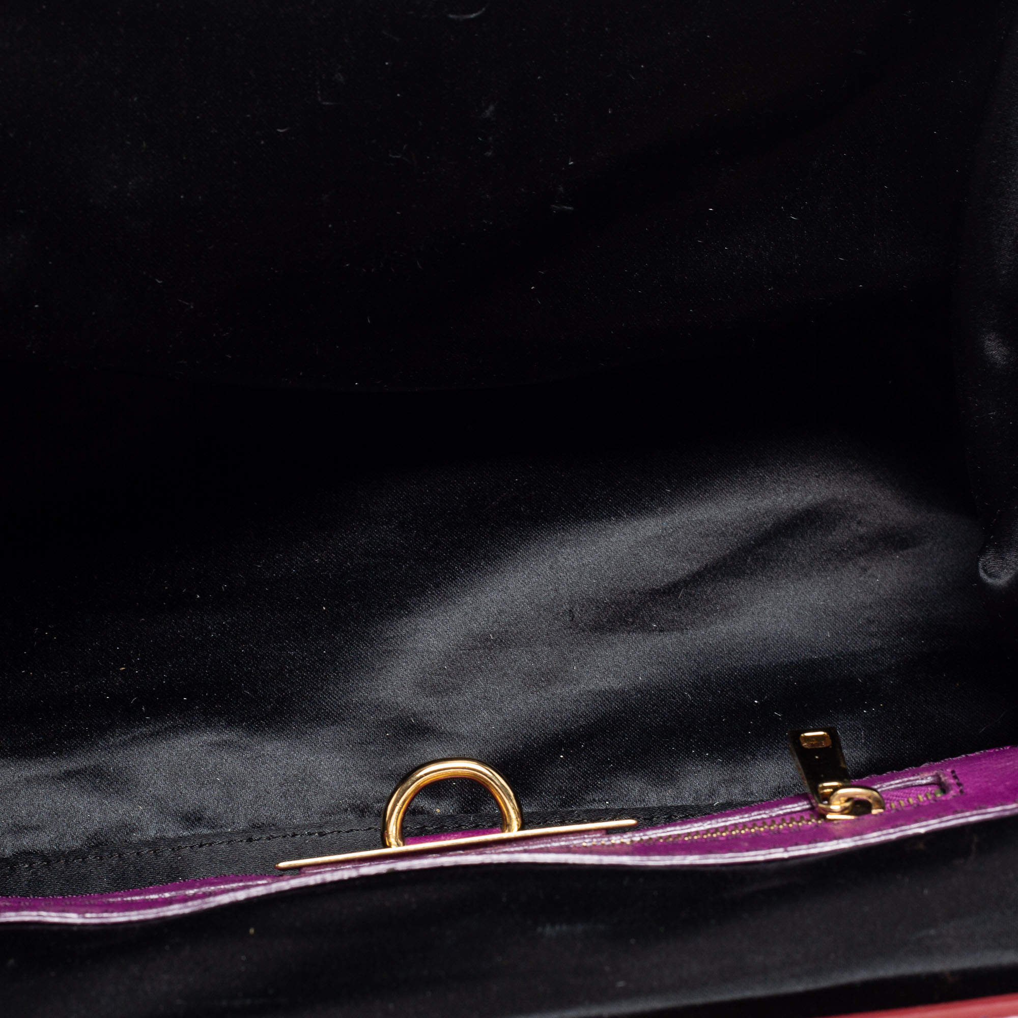 Pre Owned Marc Jacobs Red Patent Leather Stam Satchel