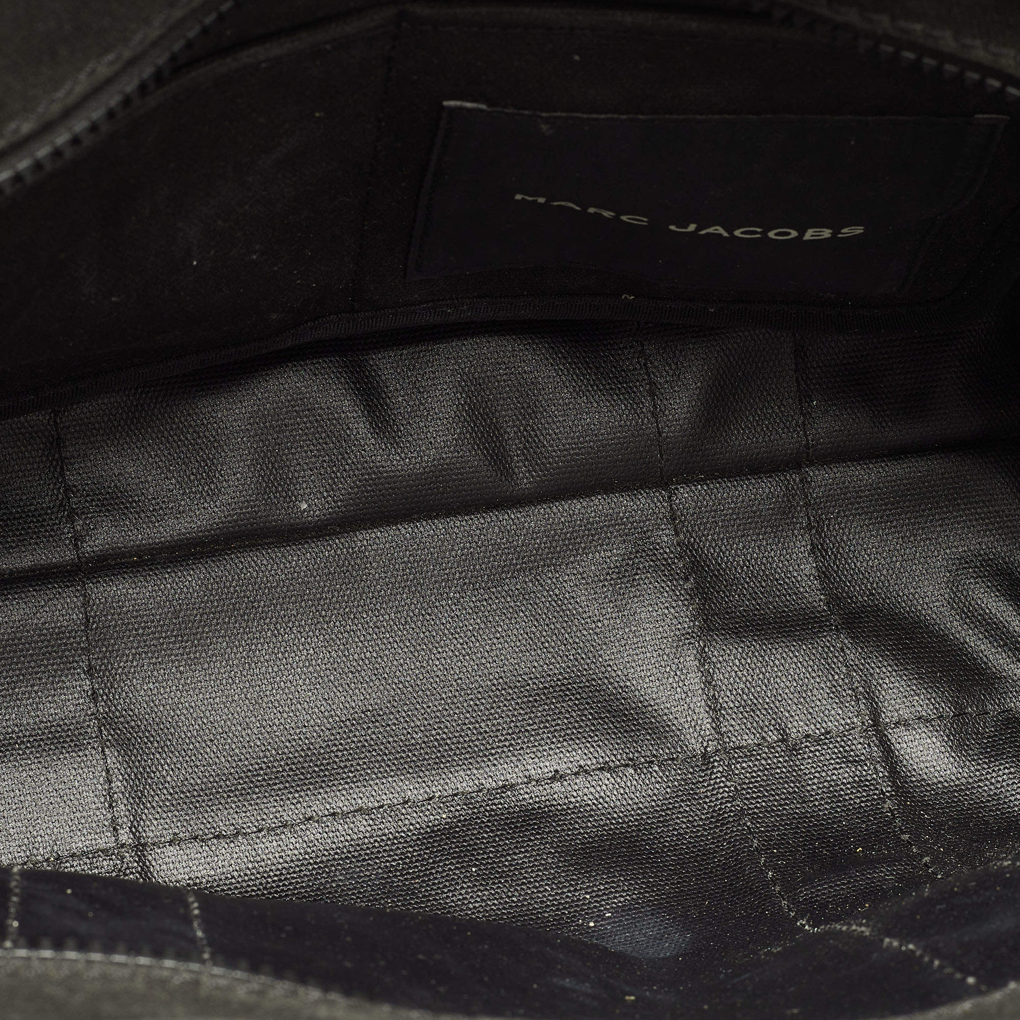 Pre Owned Marc Jacobs Black Canvas The Tote Bag 