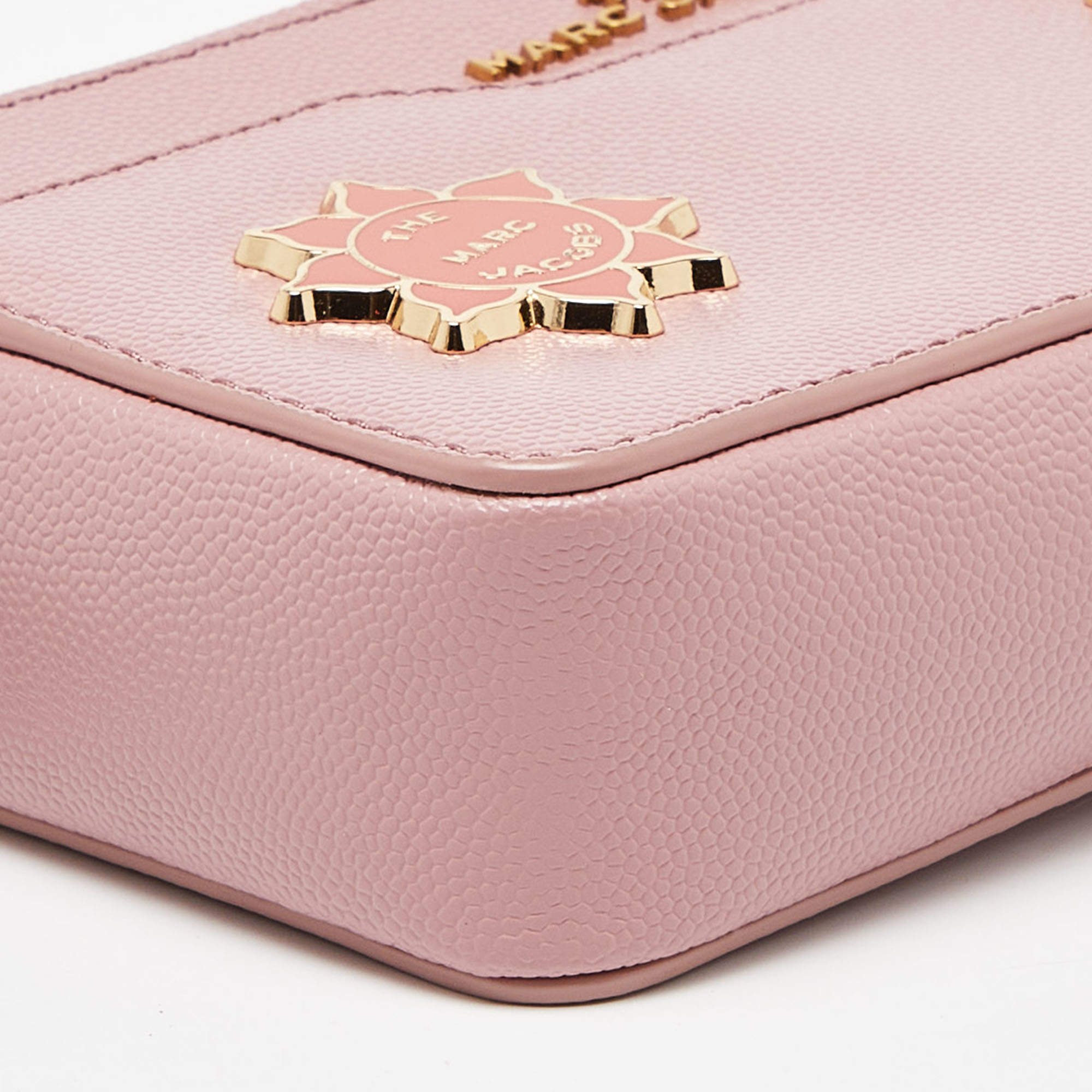 Pre Owned Marc Jacobs Pink Leather Double Zip Chain Clutch