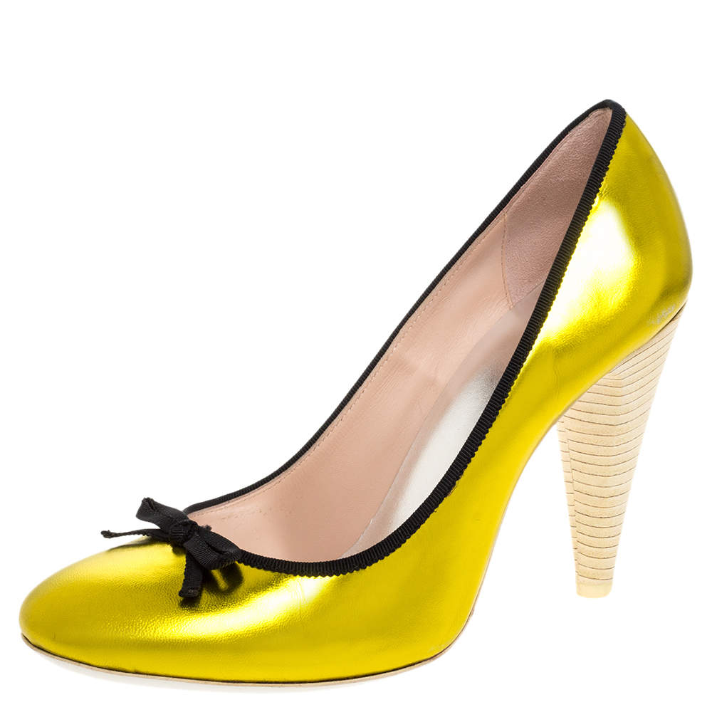 Pre Owned Marc Jacobs Metallic Green Leather Bow Cone Heel Pumps Size 38