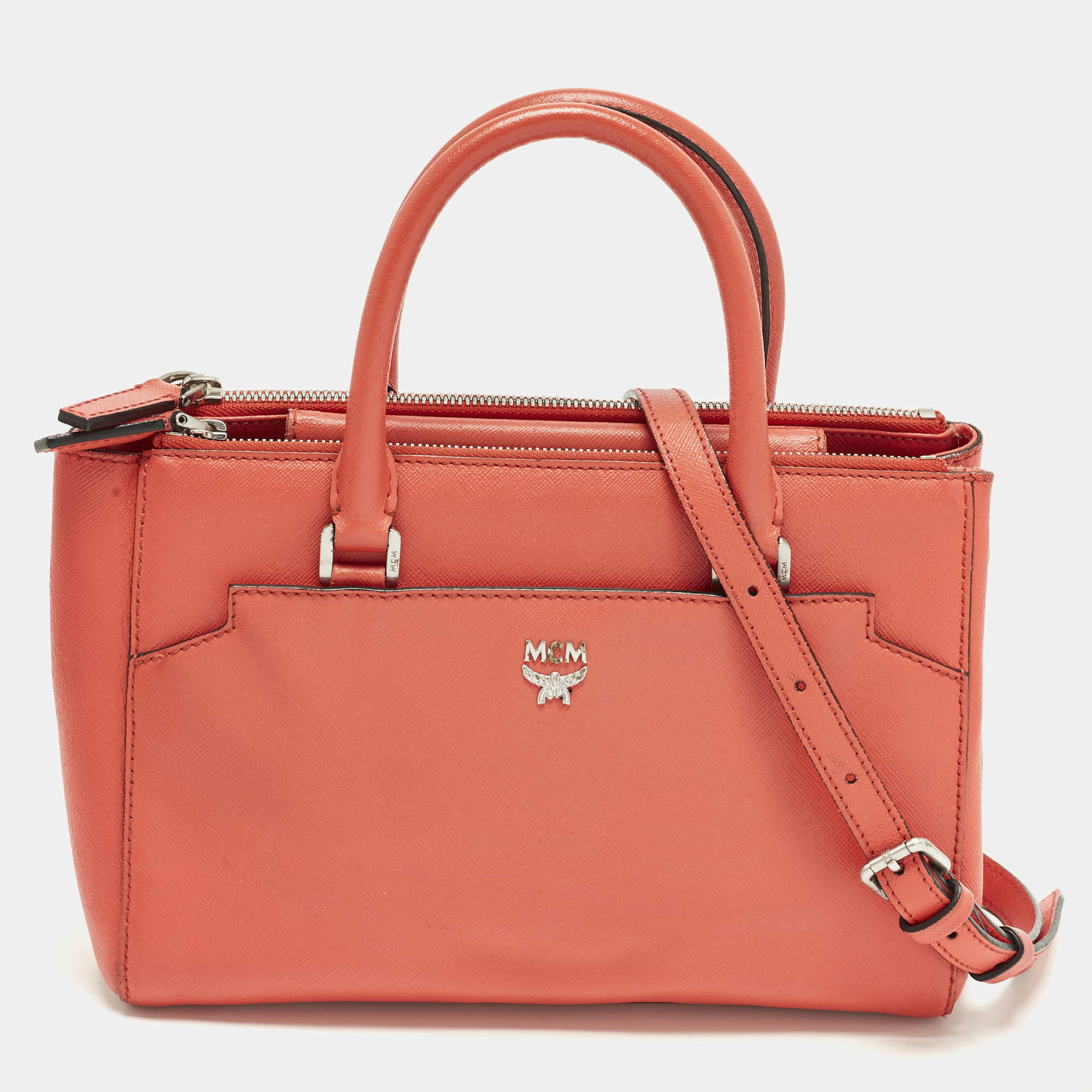 مملوكة مسبقًا MCM Elda Coral Orange Leather Tote