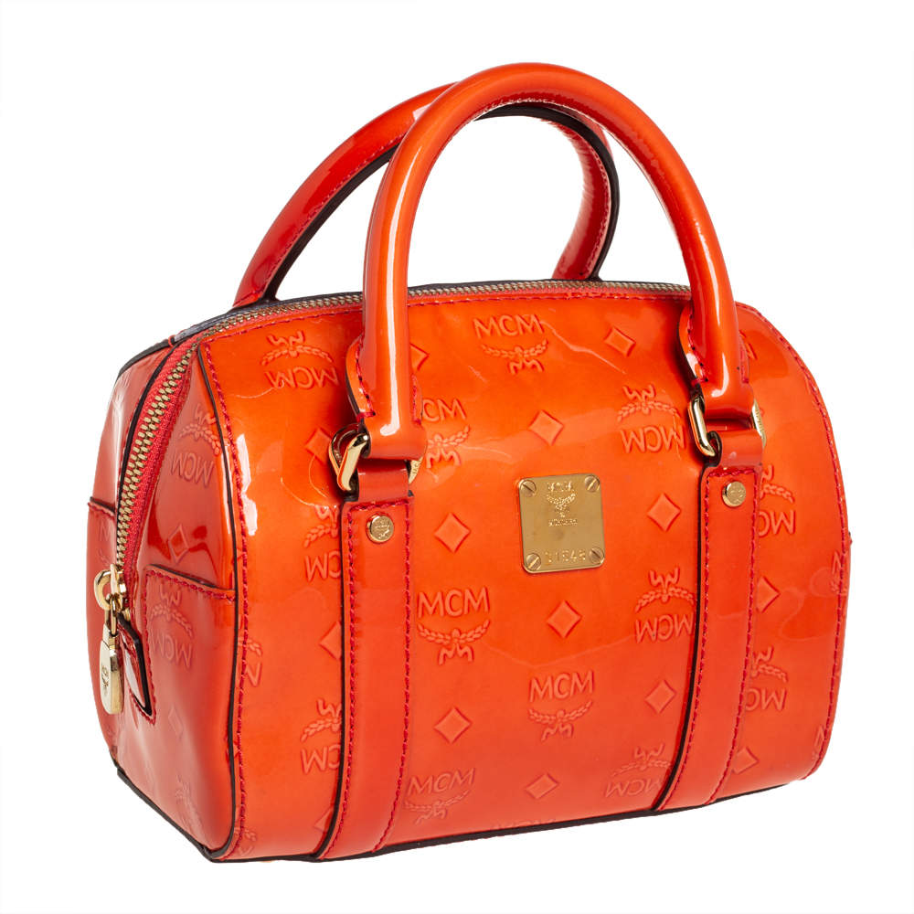 Heritage drawstring leather handbag MCM Orange in Leather - 33473973