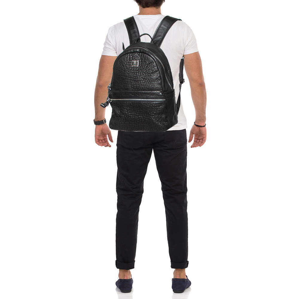 Mcm black medium backpack hot sale