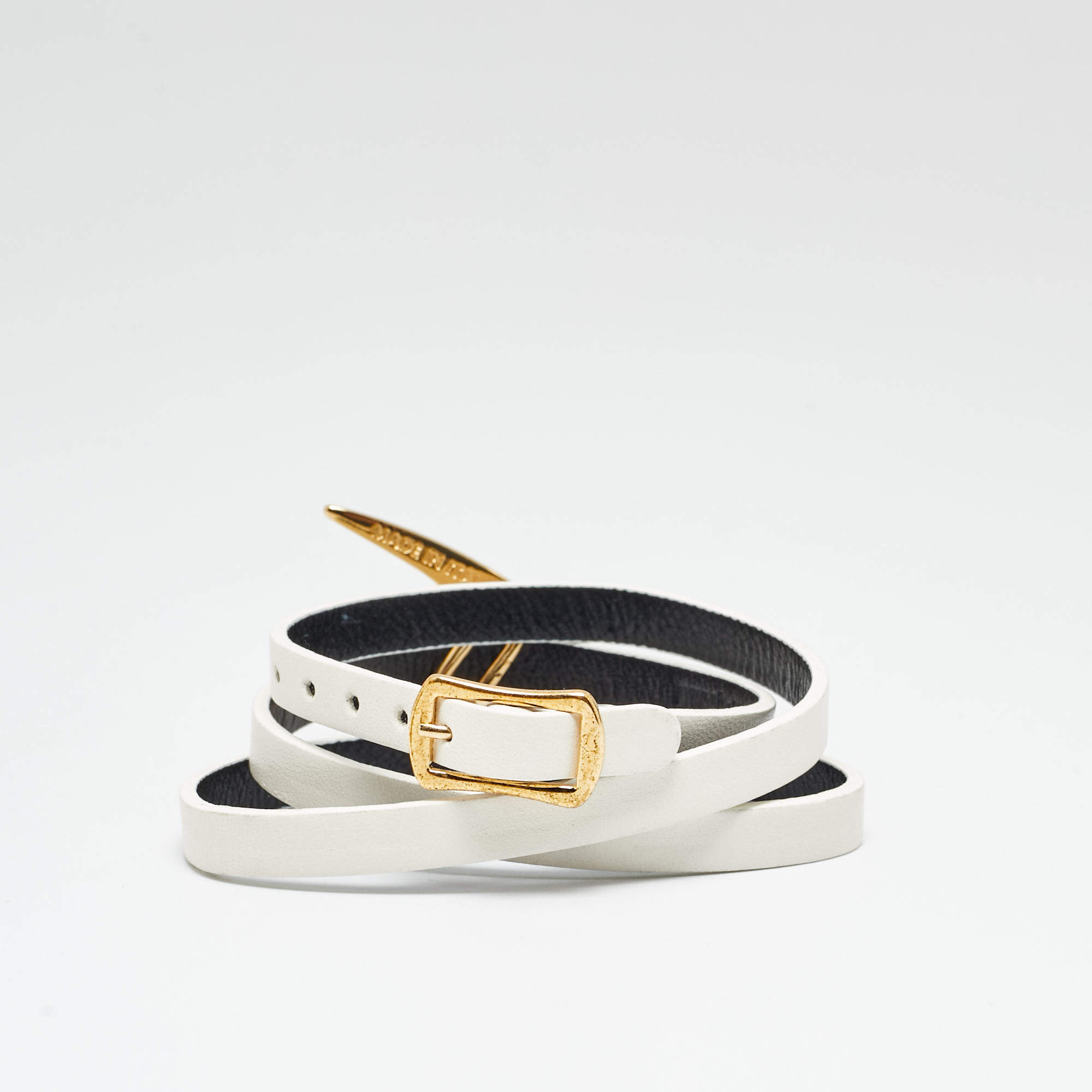 Pre Owned McQ bt Alexander McQueen Leather Gold Tone Bracelet