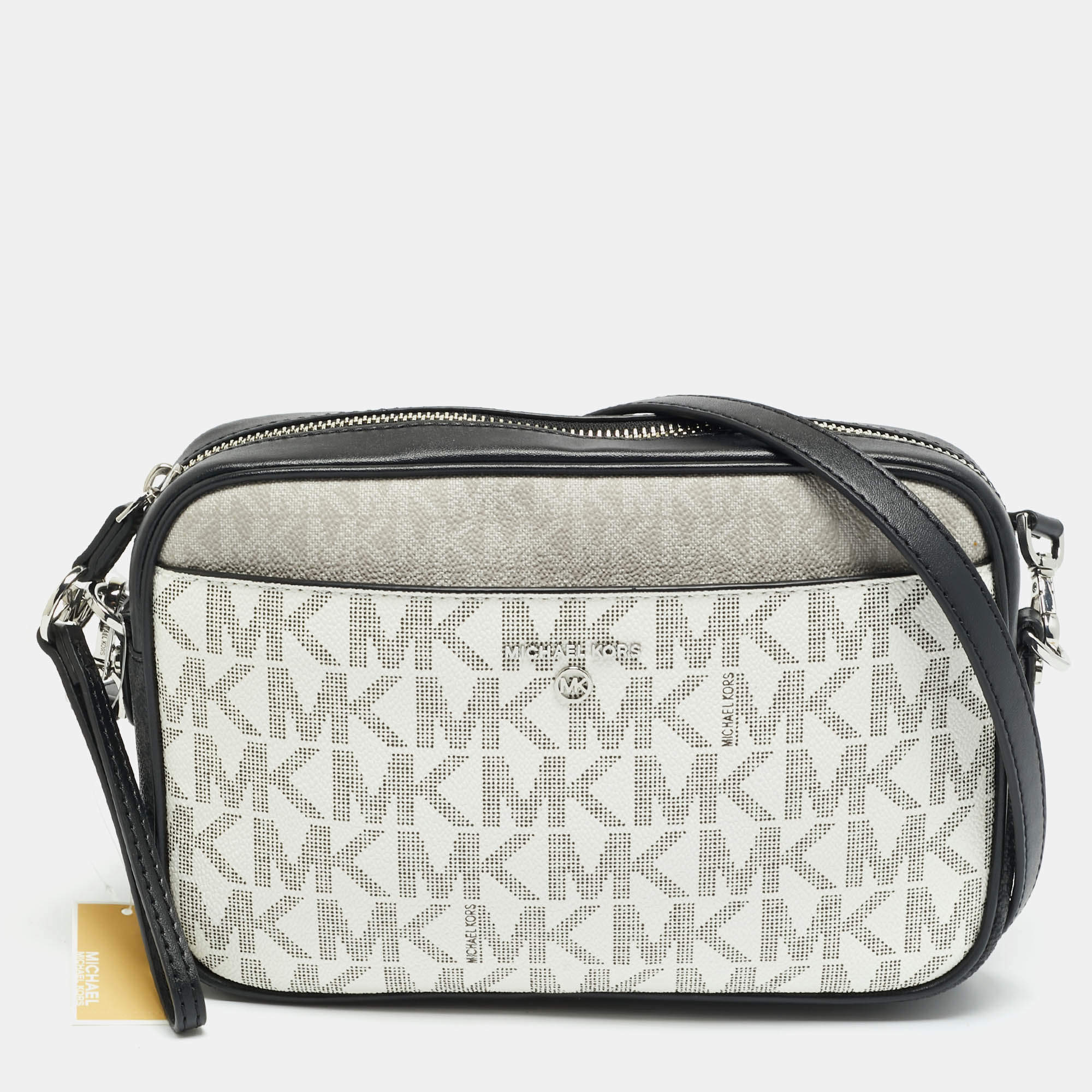 Pre Owned حقيبة كاميرا مايكل كورس جت سيت تشارم كبيرة متعدد الألوان بتوقيع كانفاس مقوى كروس بودي