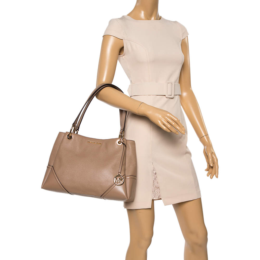 michael michael kors nicole medium leather shoulder bag