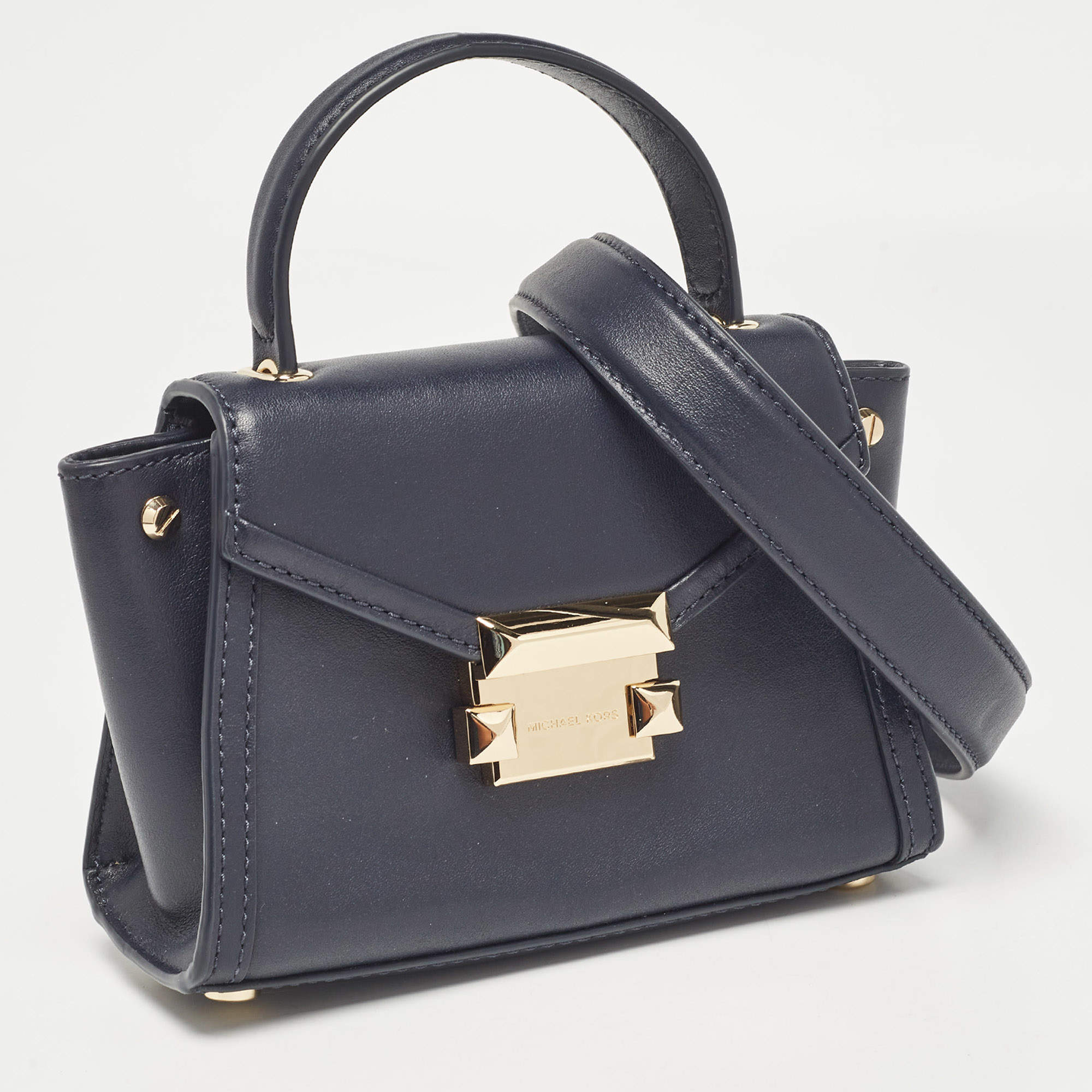 Michael Kors buying Whitney Mini Messenger New