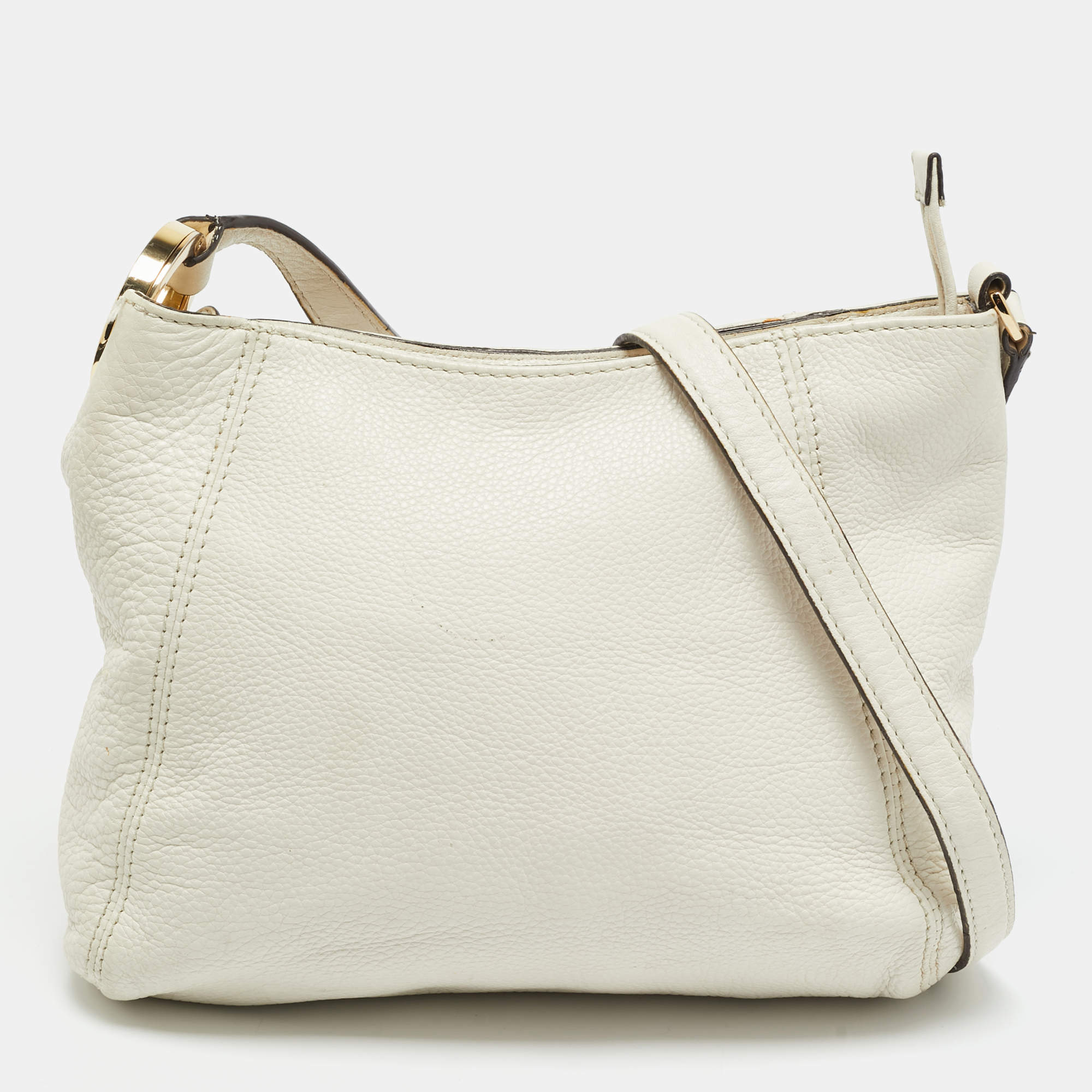 مملوكة مسبقًا Michael Kors Off White Leather Hobo