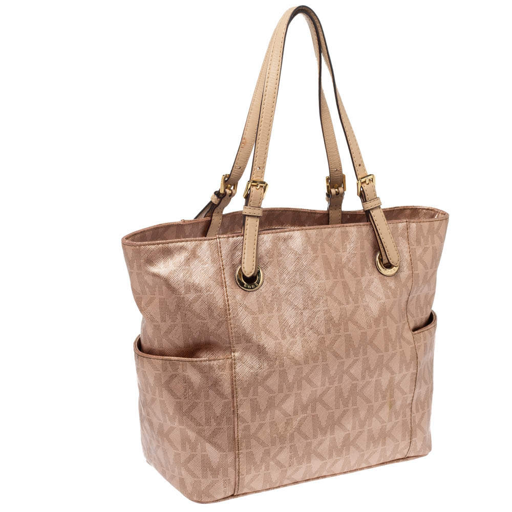 Michael kors jet set east west signature discount tote