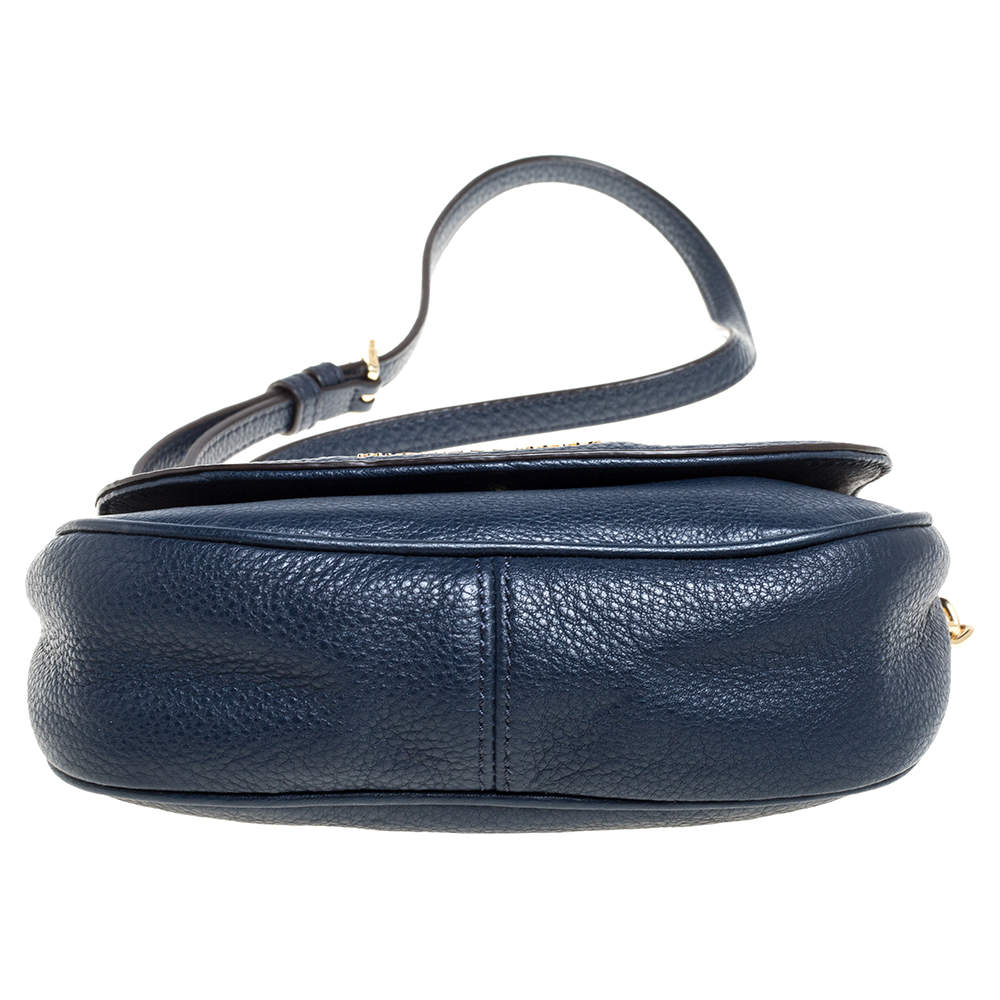 Michael Kors Blue Leather Crossbody Handbag for Sale in Laredo, TX - OfferUp