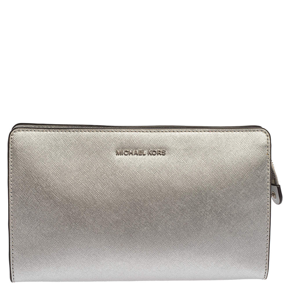 Pre Owned Michael Kors Metallic Silver Leather Crossbody Bag
