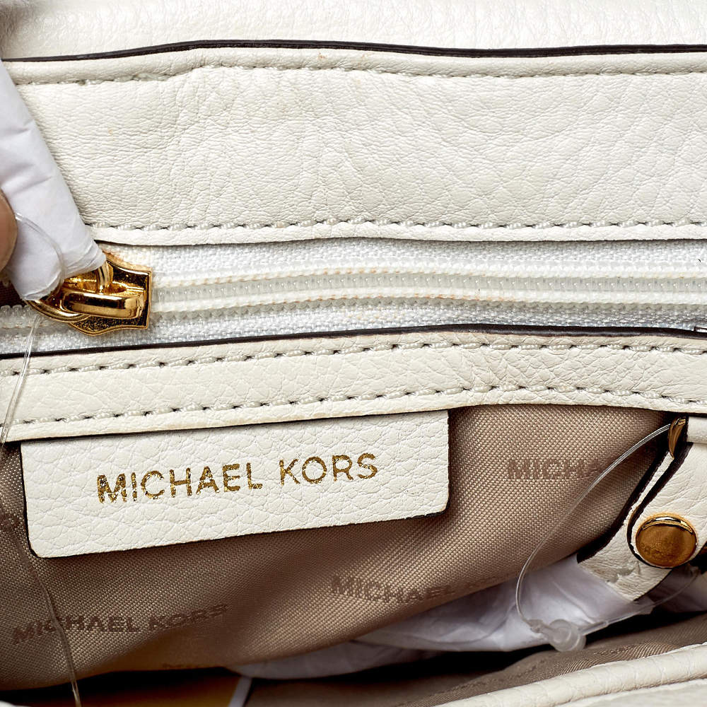 Michael Kors White/Gold Leather Isadore Stitch Top Handle Bag at 1stDibs