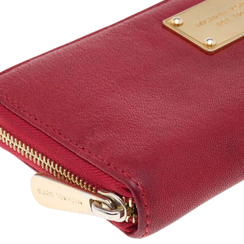 Michael Kors Envelope Wallet in Red Leather ref.952698 - Joli Closet