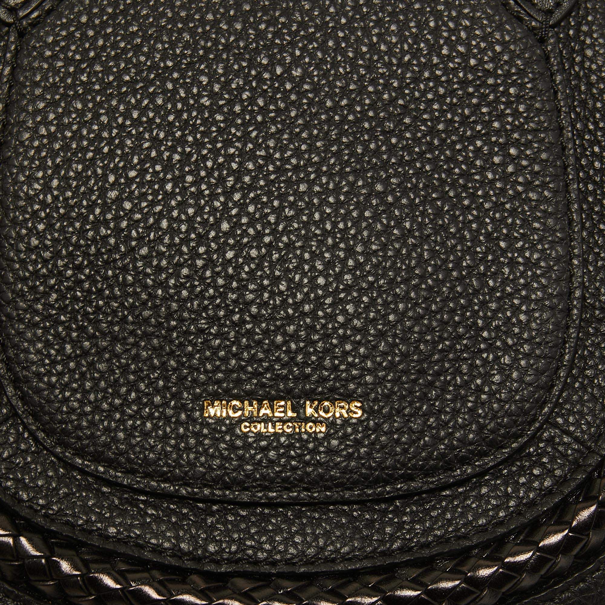 Michael Kors Collection Black Leather Saddle Crossbody Bag Michael Kors |  TLC